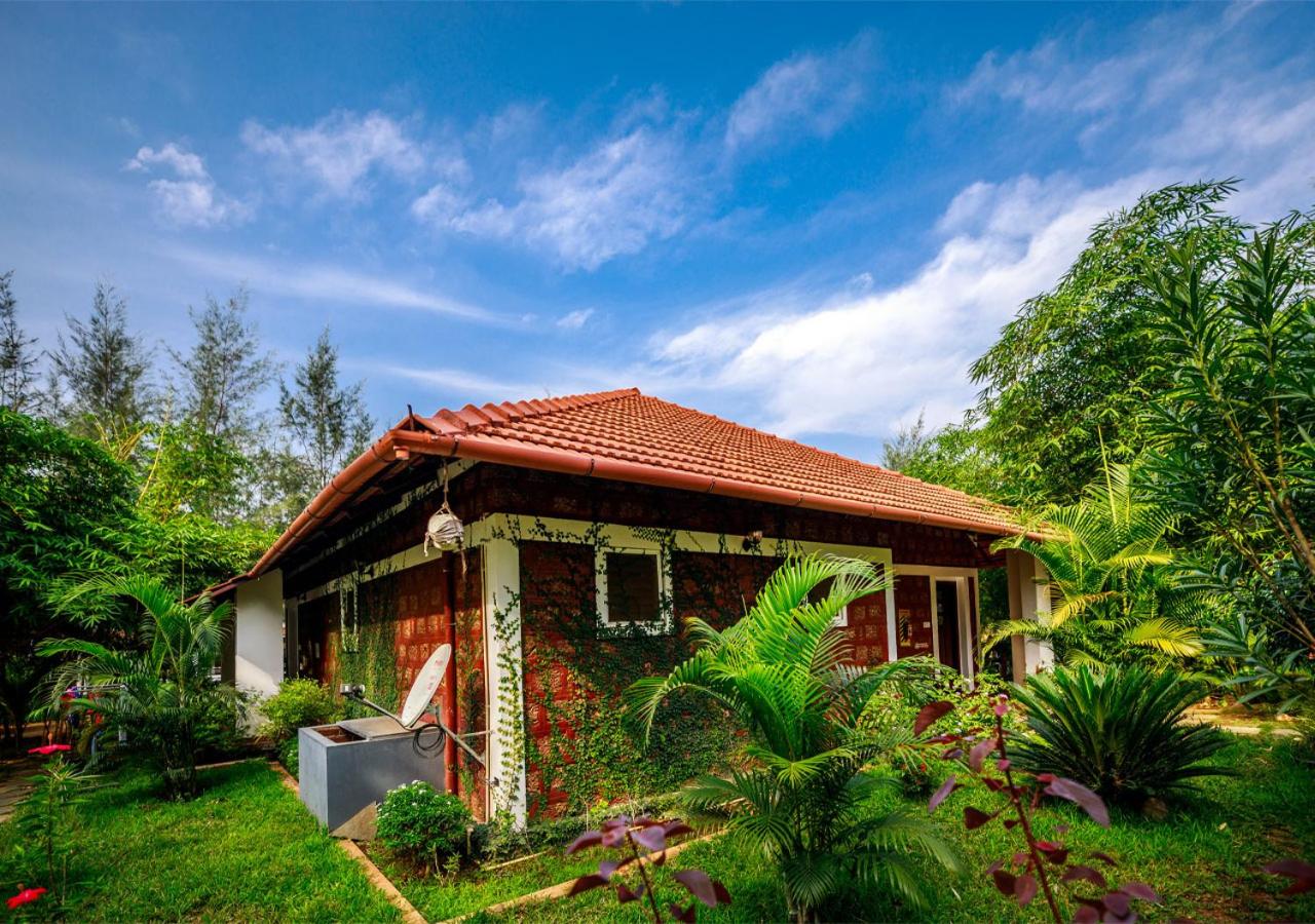 SR Jungle Resort
