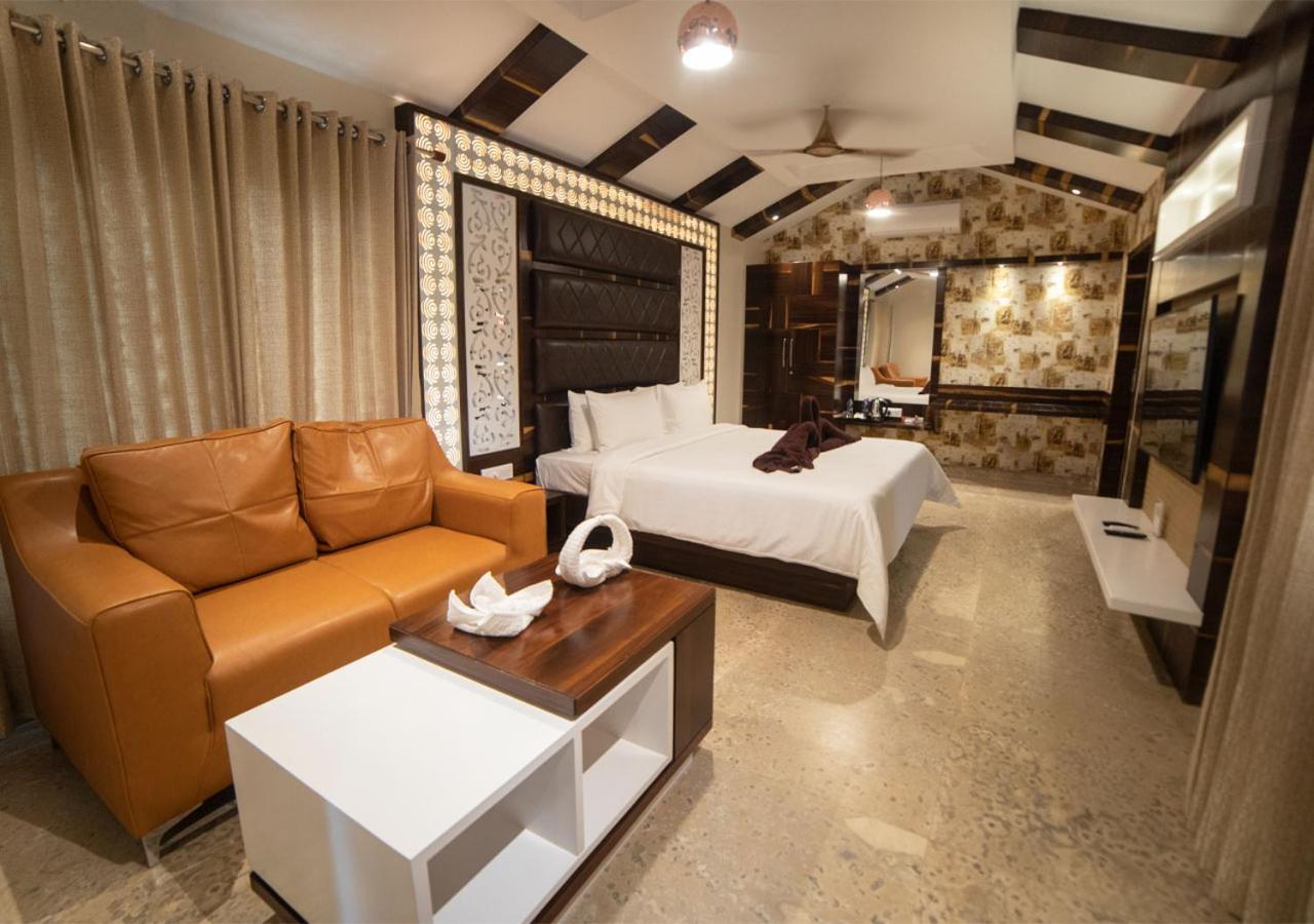 SR Jungle Resort