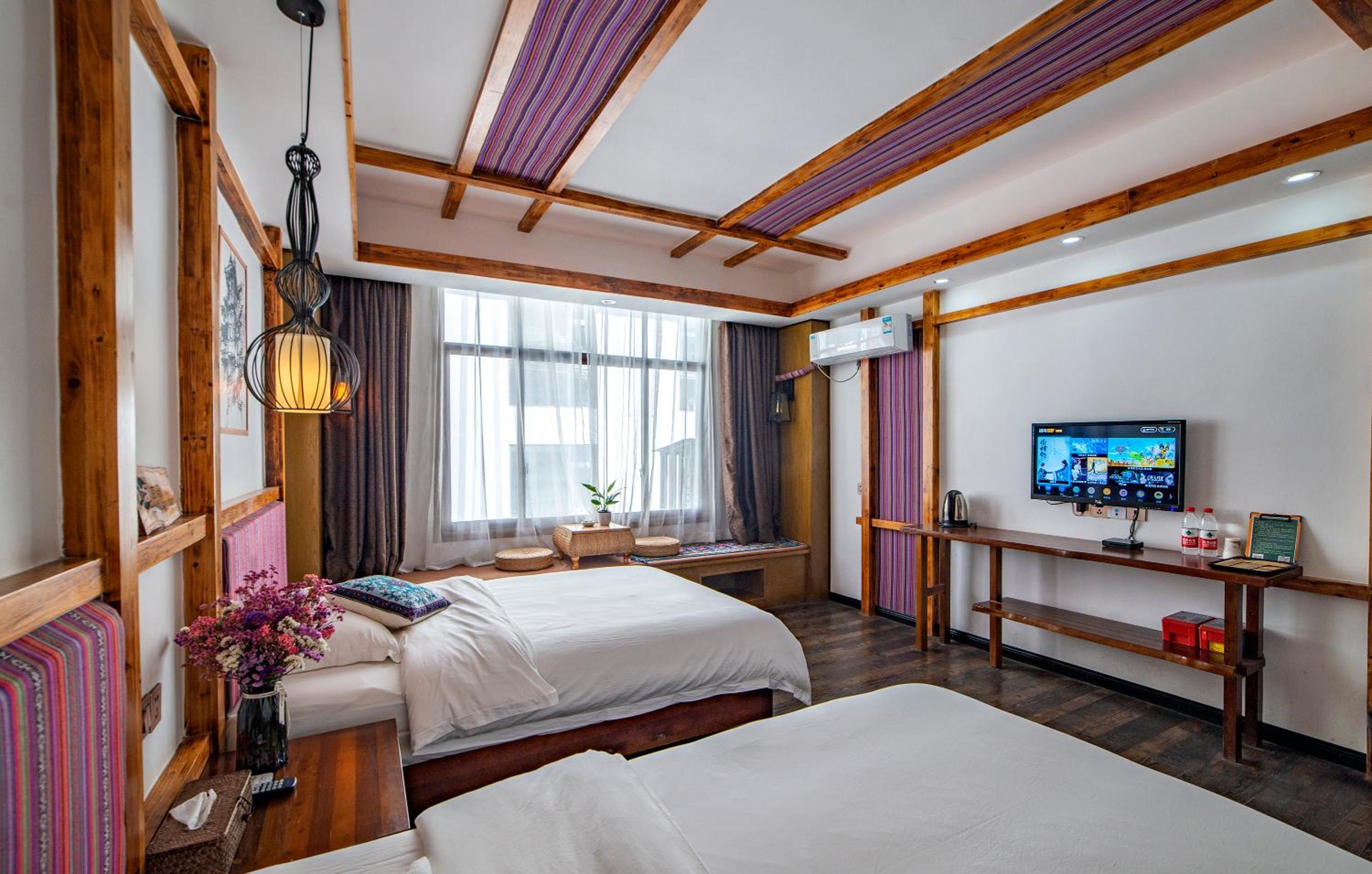 Zhangjiajie Highlights Guesthouse