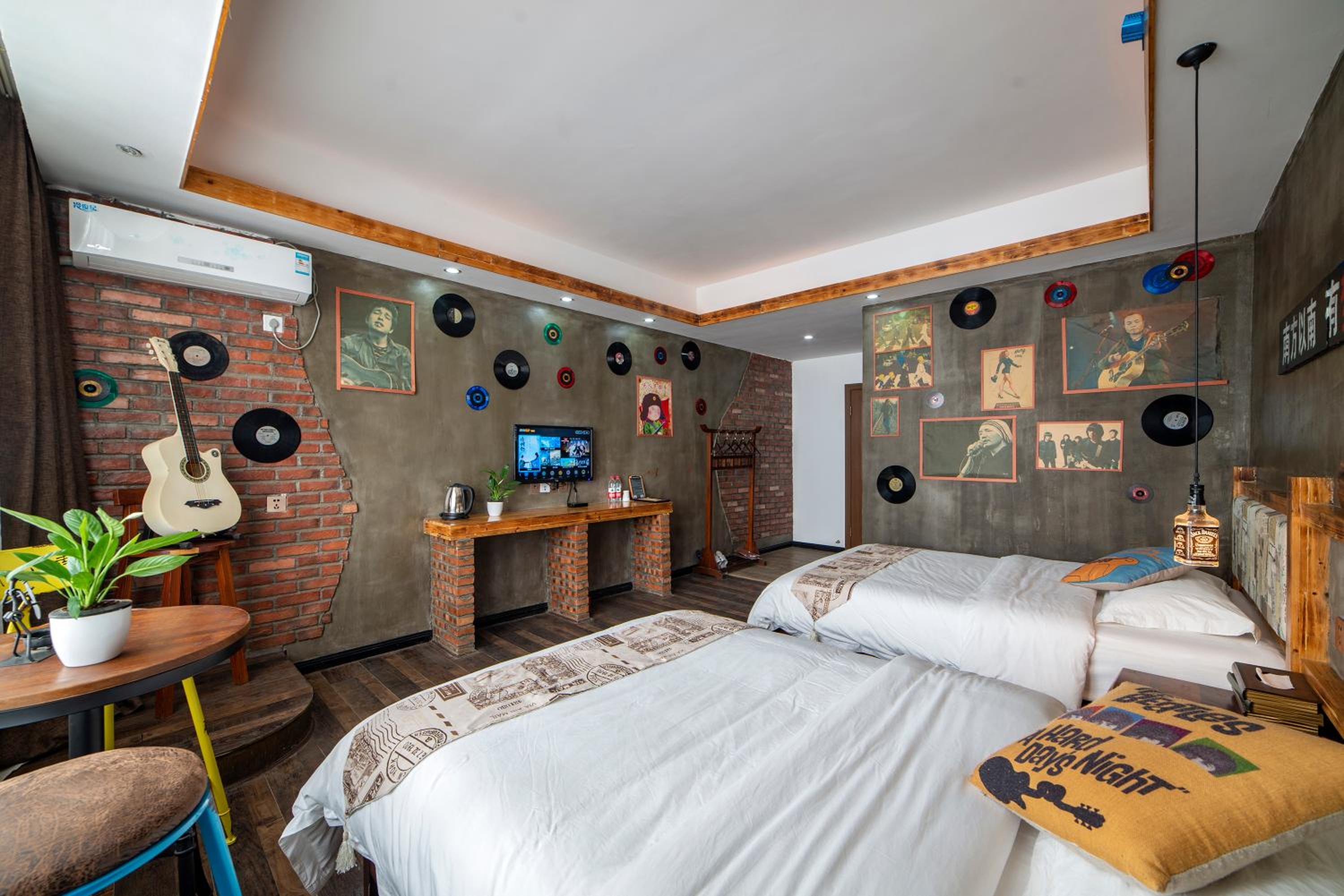 Zhangjiajie Highlights Guesthouse
