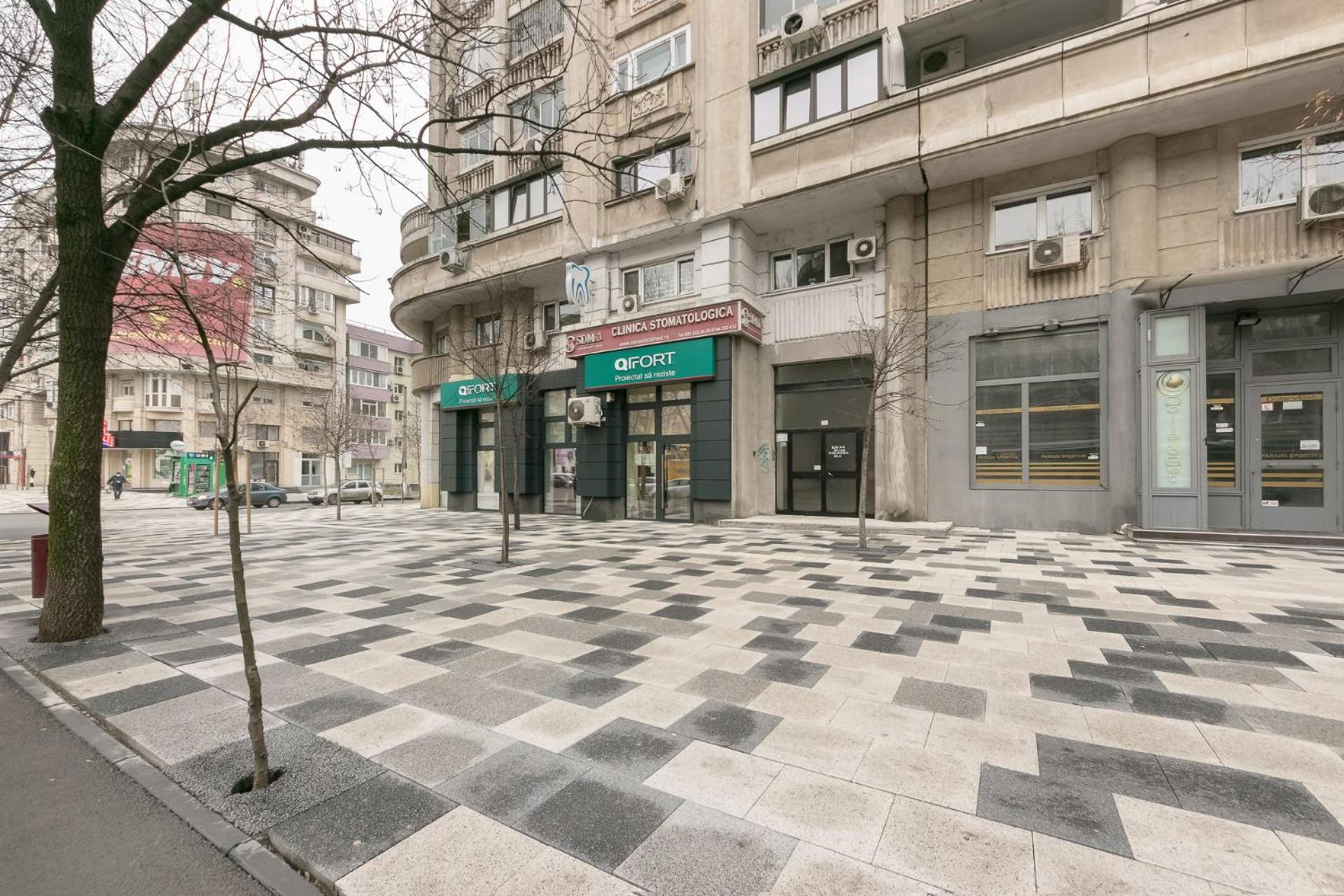 Inviting Studio on Decebal Boulevard in Bucharest