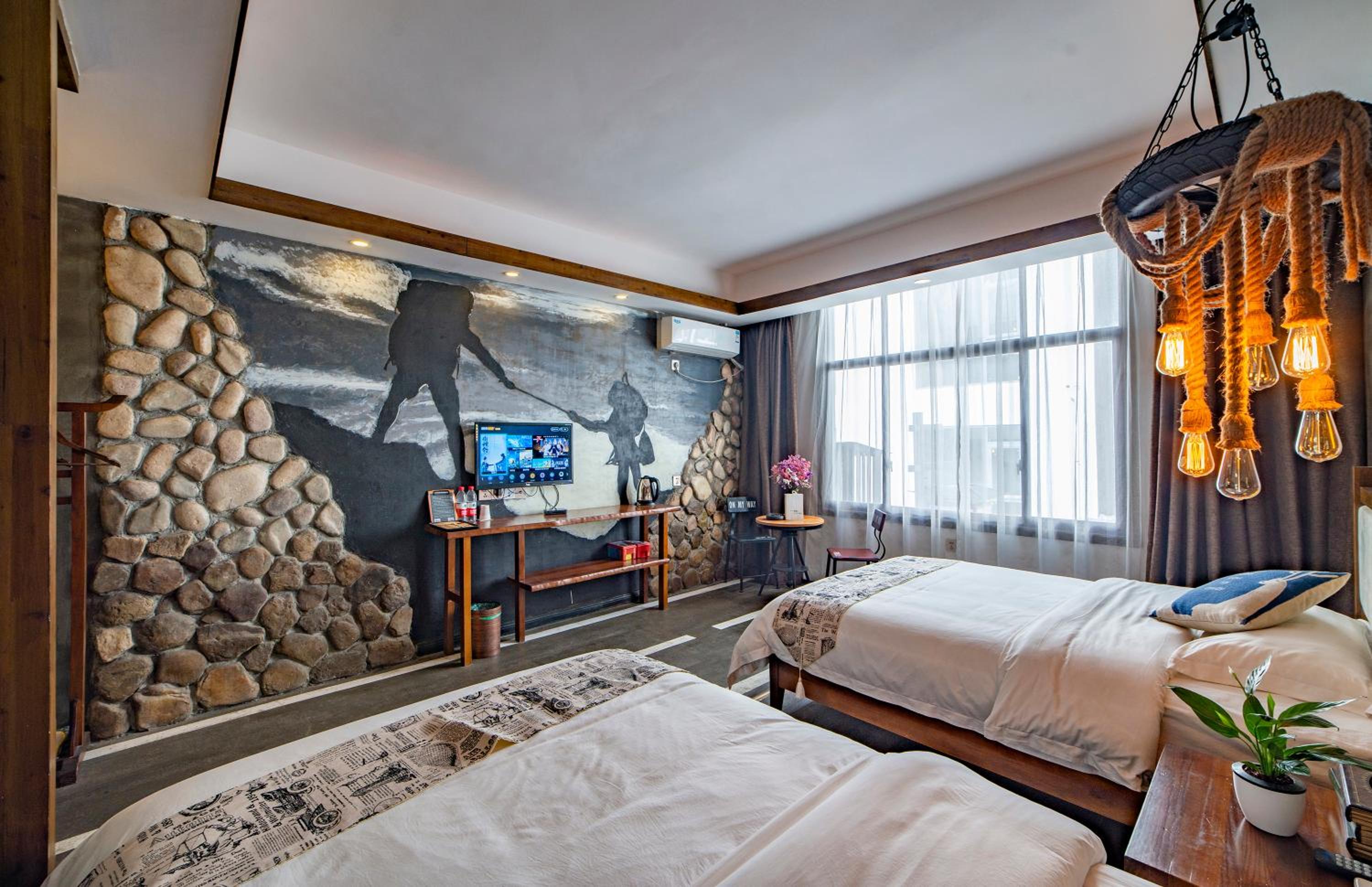 Zhangjiajie Highlights Guesthouse