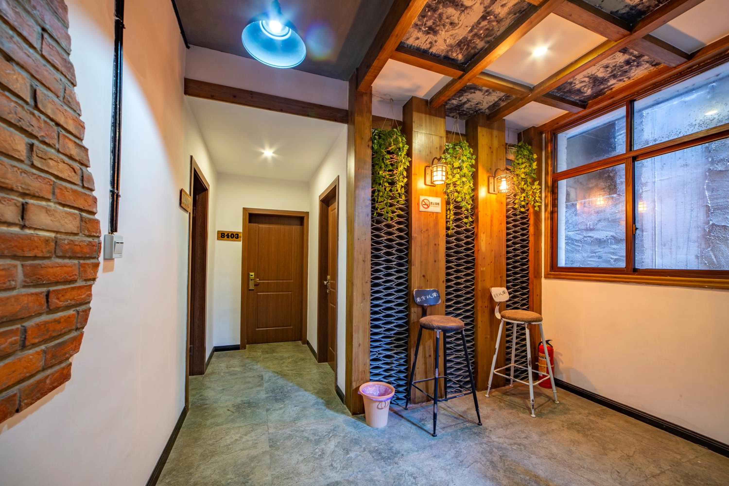 Zhangjiajie Highlights Guesthouse
