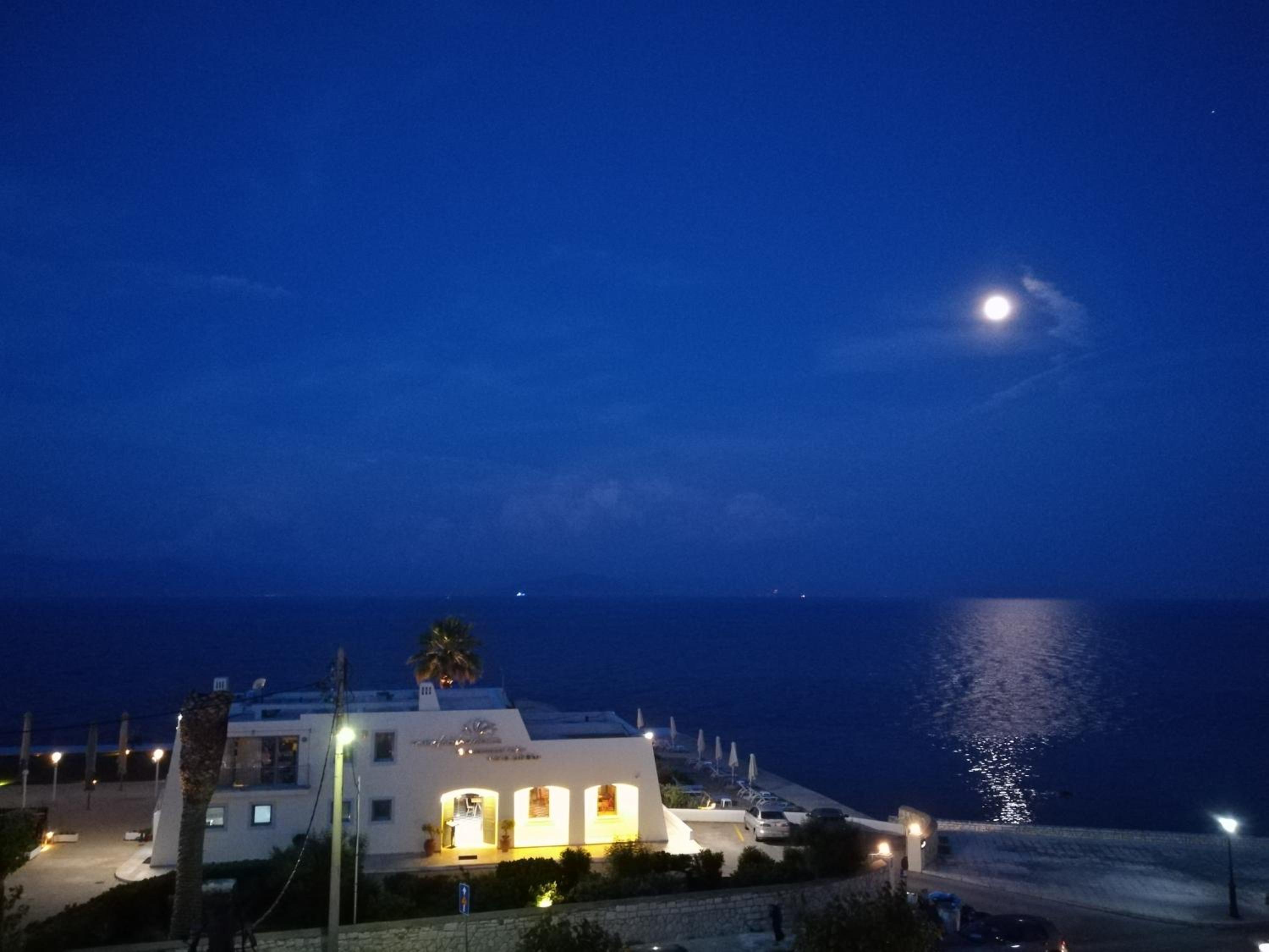 Garitsa Bay Apartment