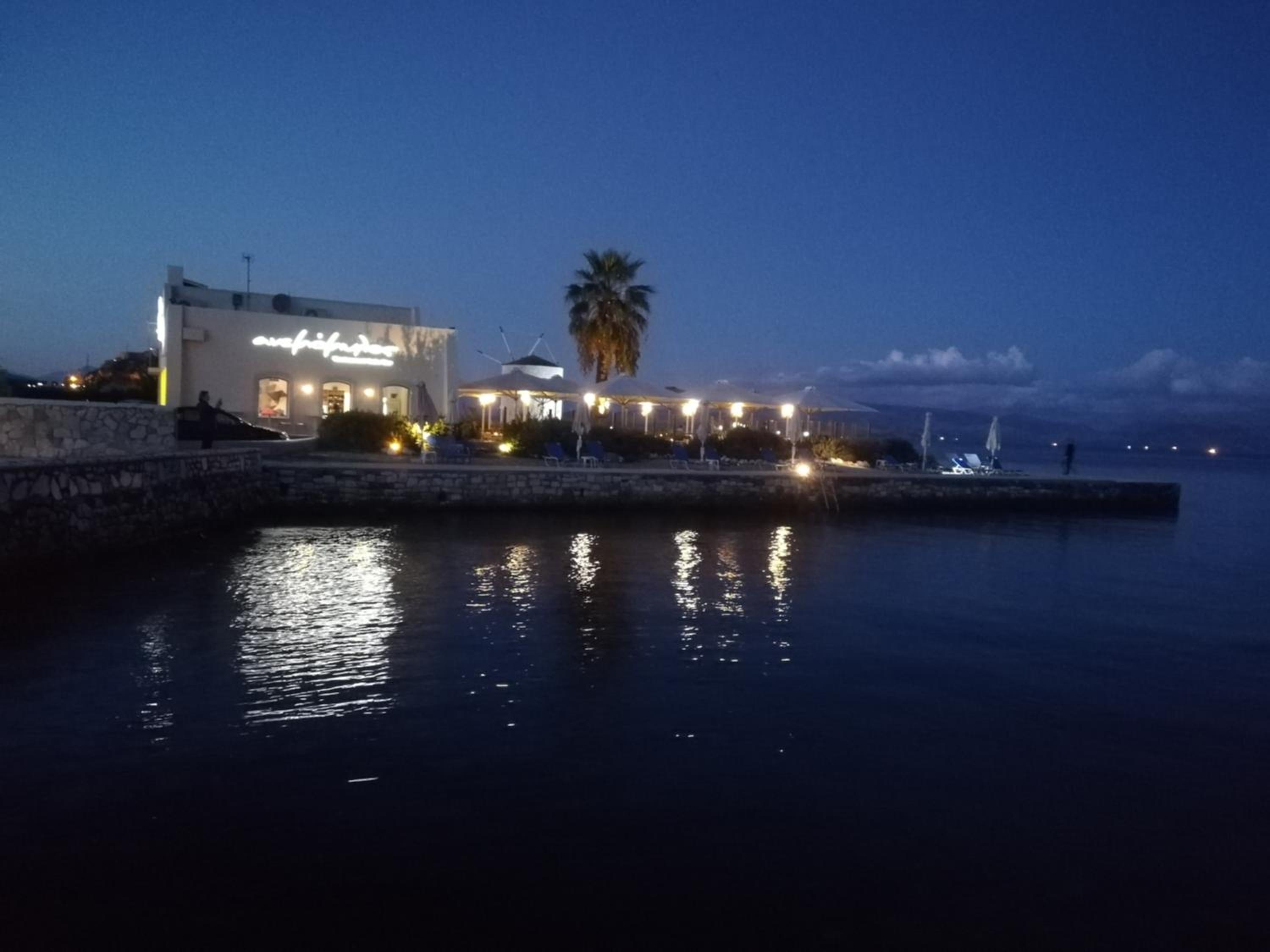 Garitsa Bay Apartment