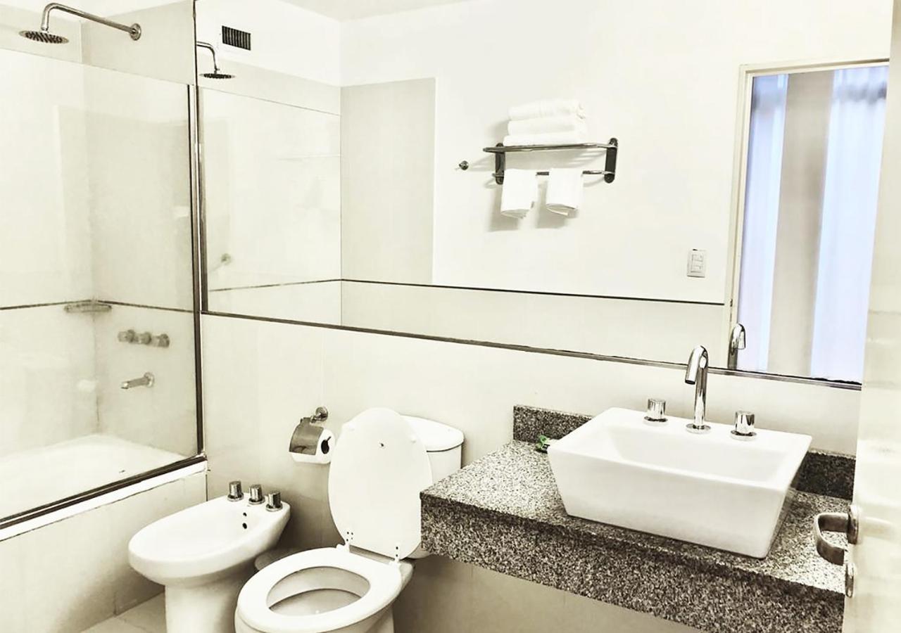 Apartamentos Libertador, Martinez
