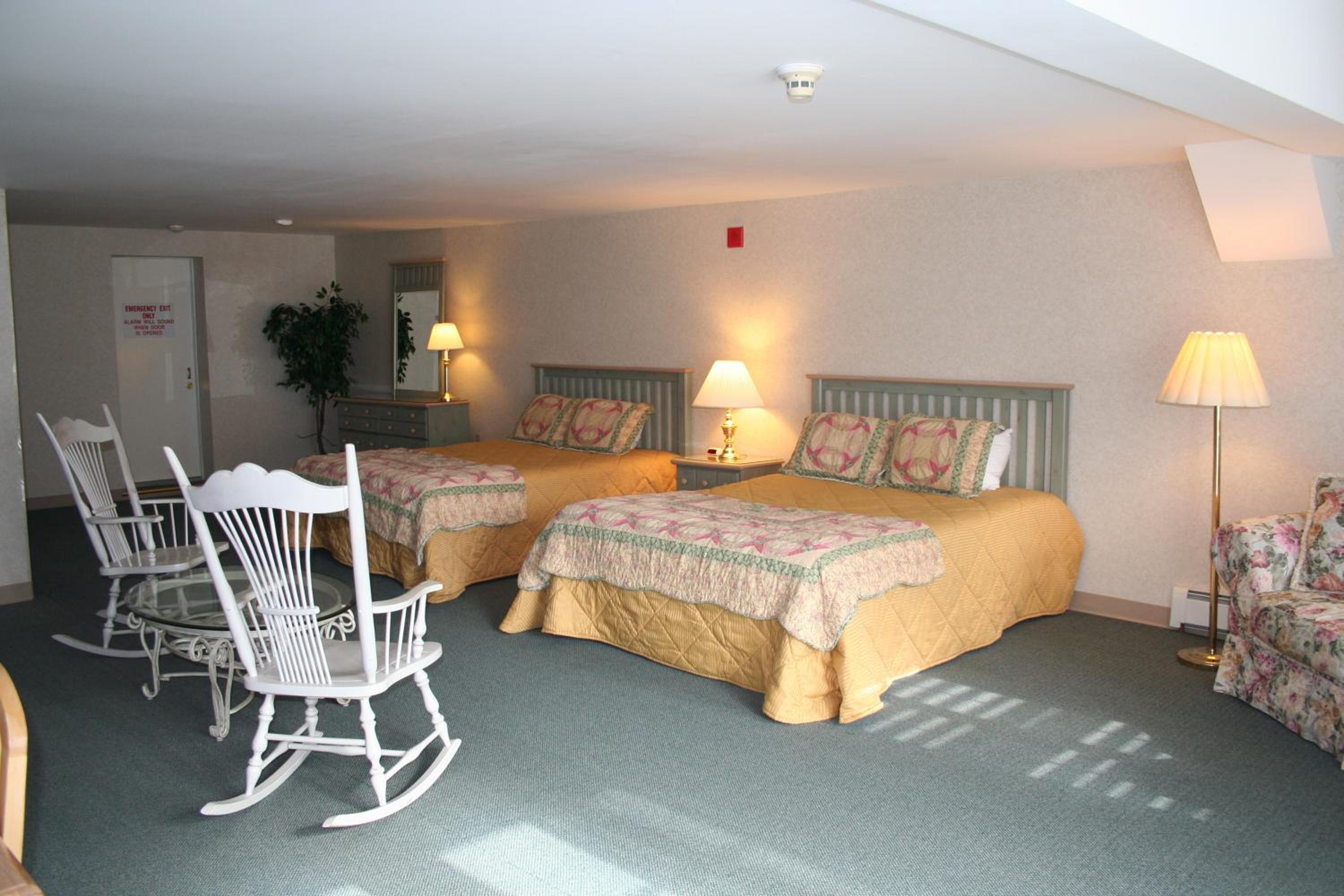 Visions Inn view 4