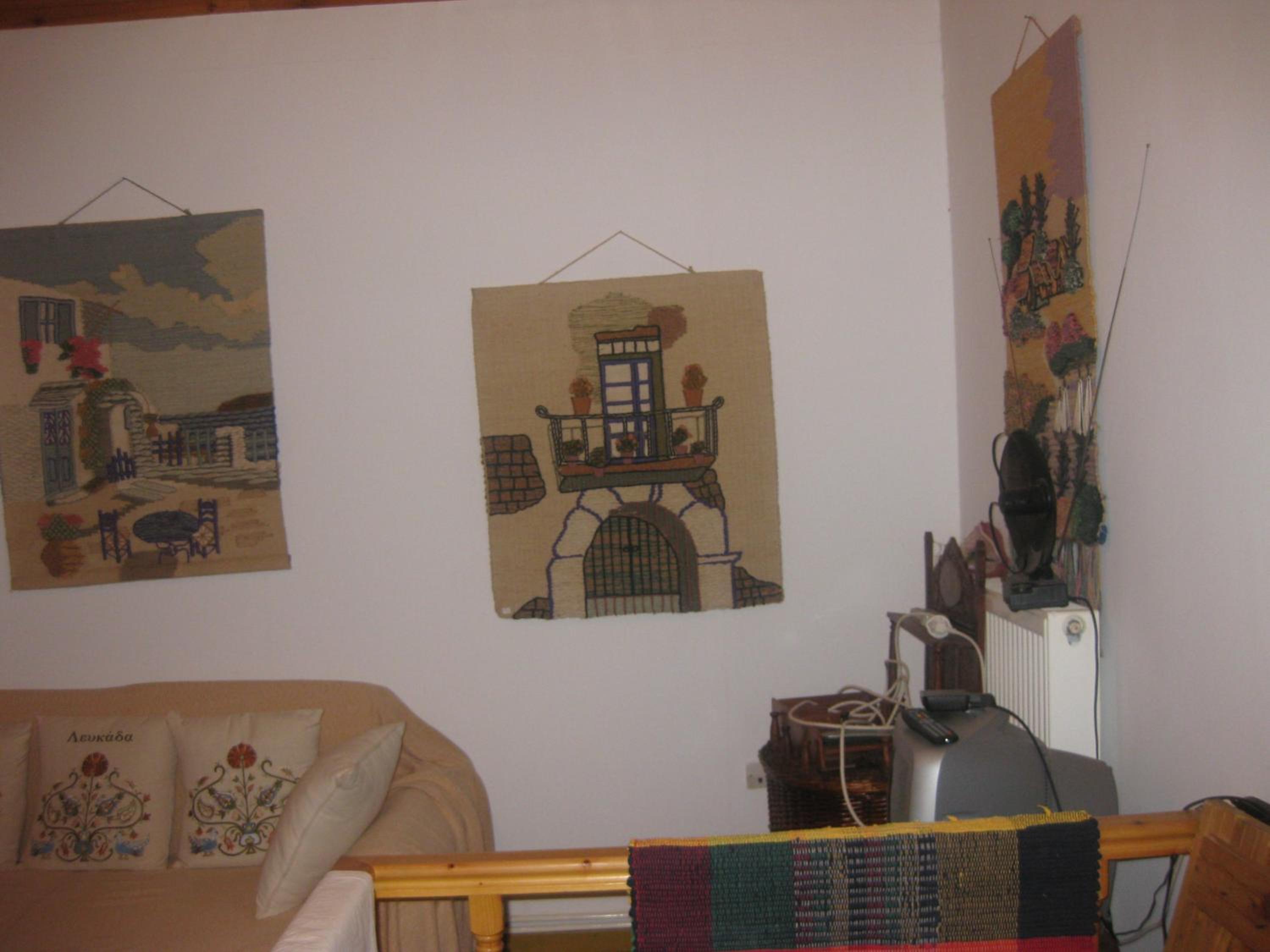 Photo 33