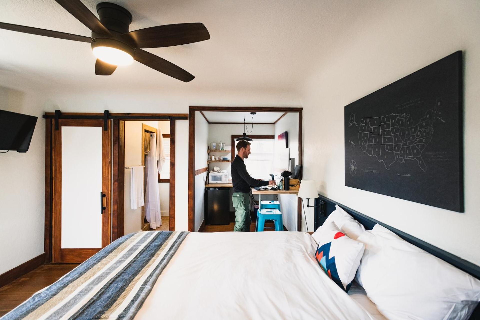 hotel room
