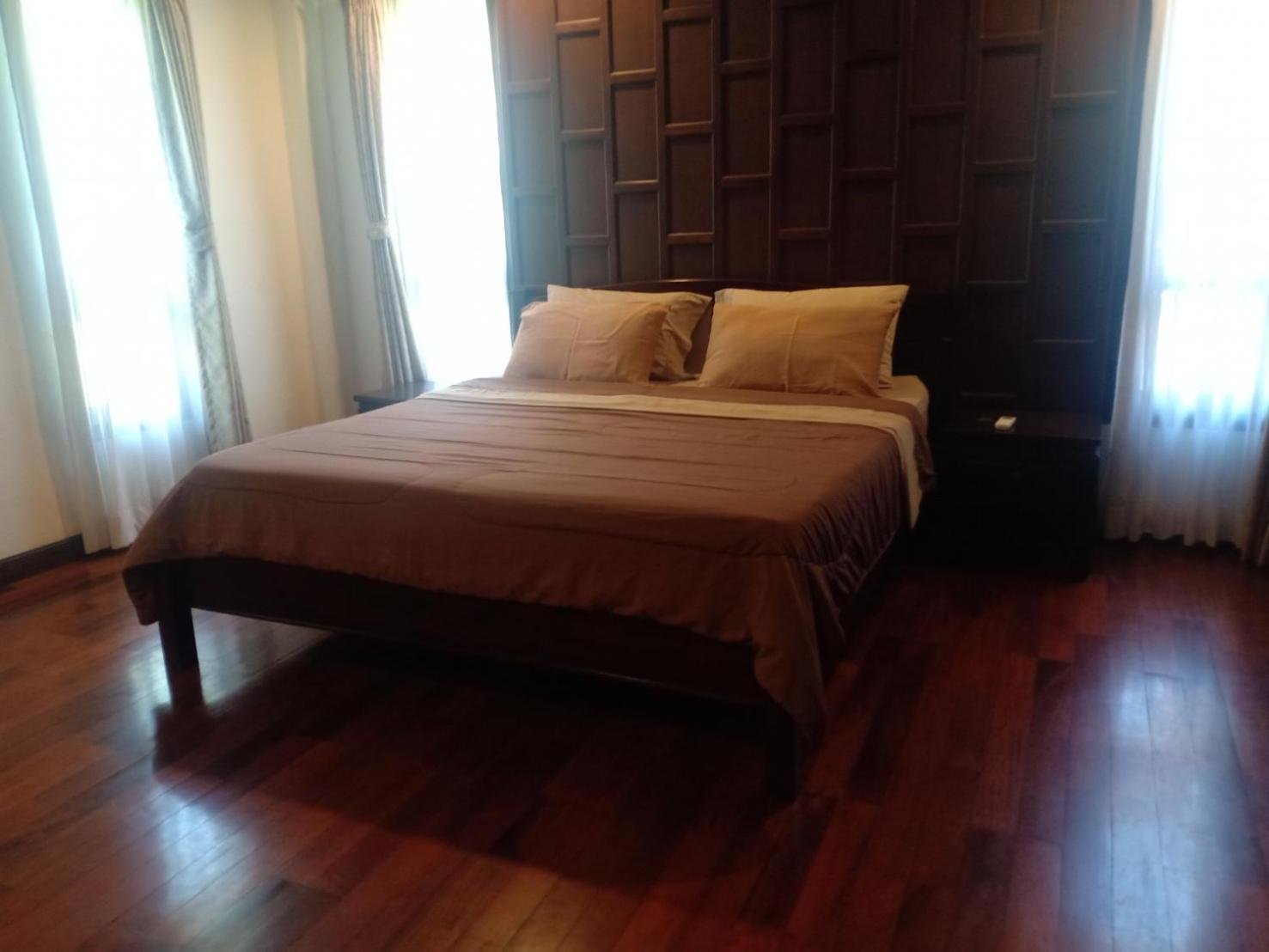 Gardenia Oceanfront Villa view 3