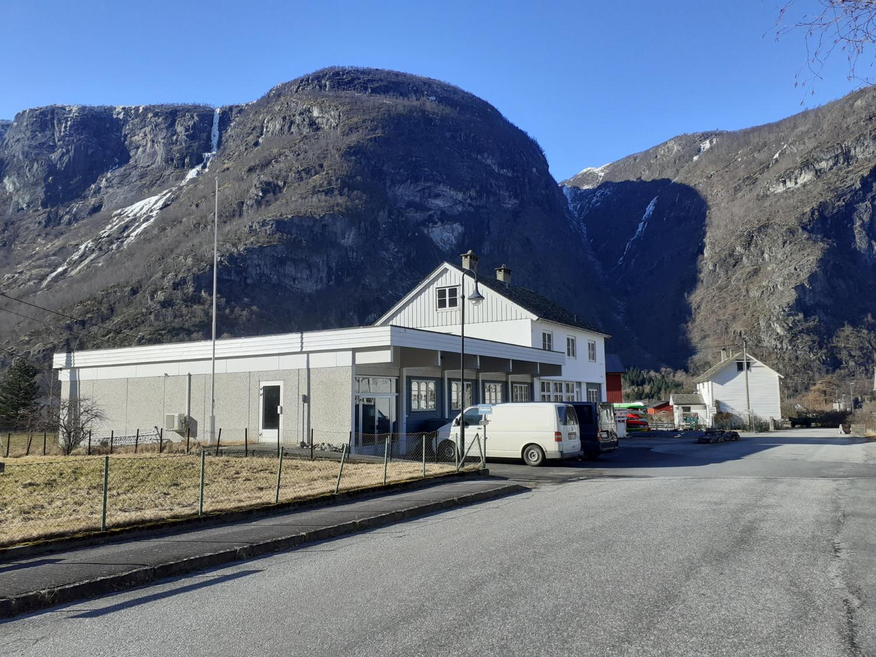 Eidfjord Adventure hotel Øvre Eidfjord view 4