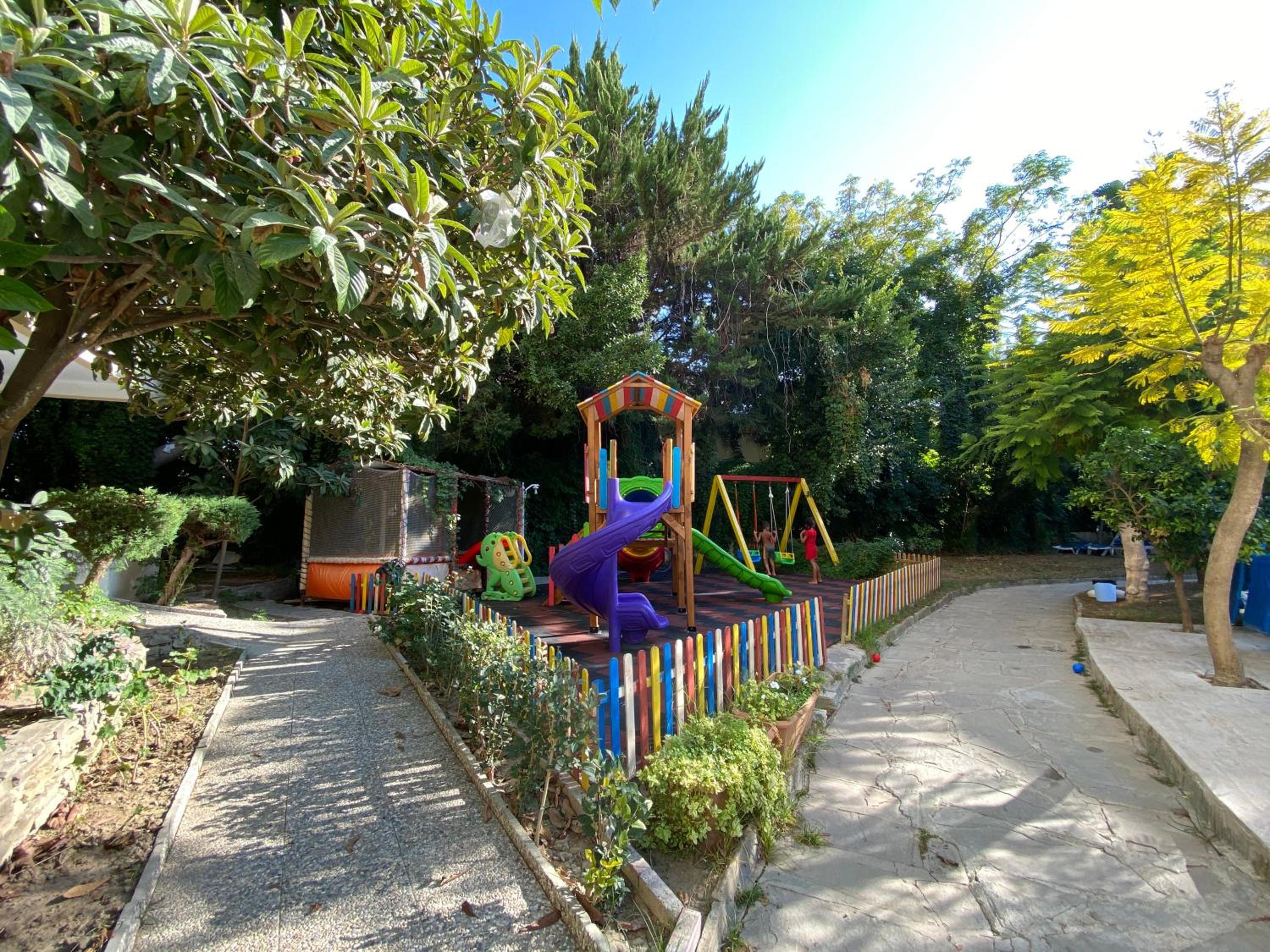 Melissa Garden Apart Hotel - Image 20
