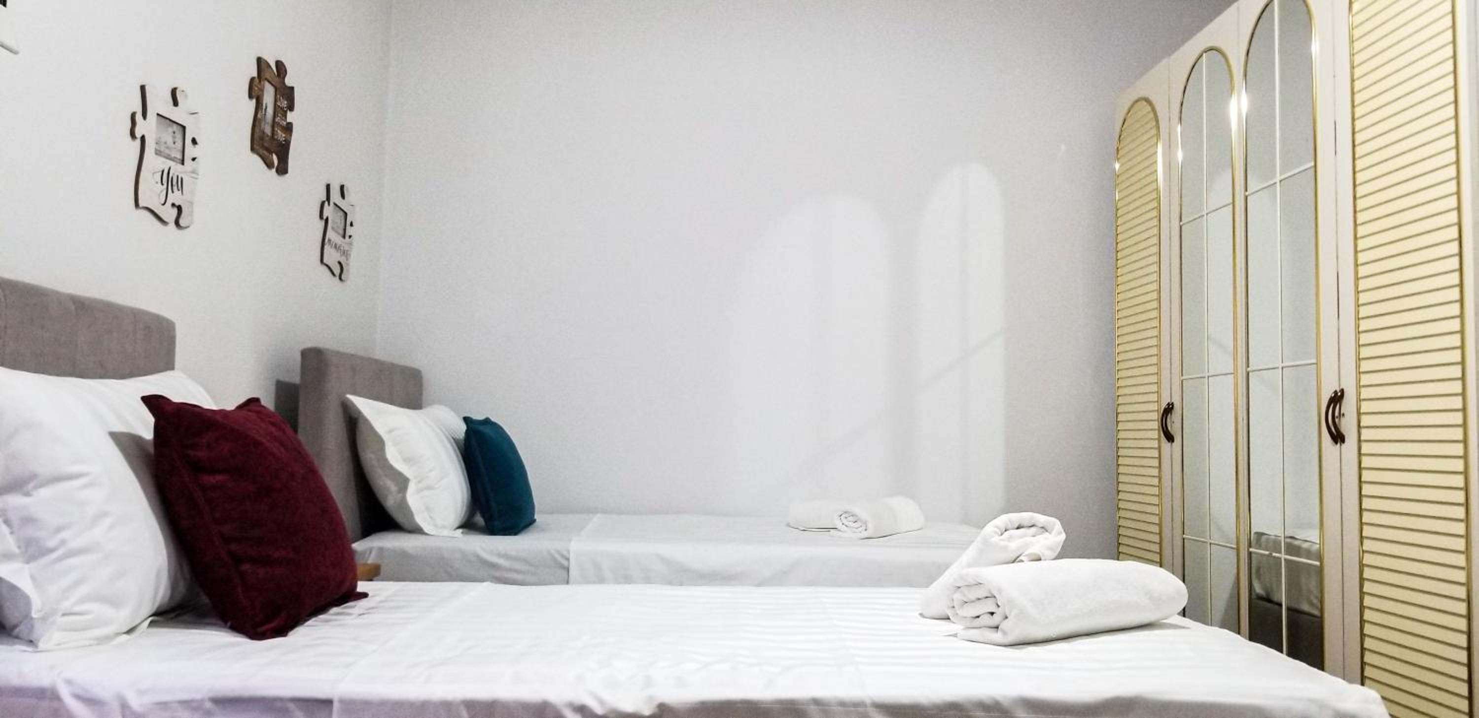 Spacious and Cozy Apartment - Ajia Apartment