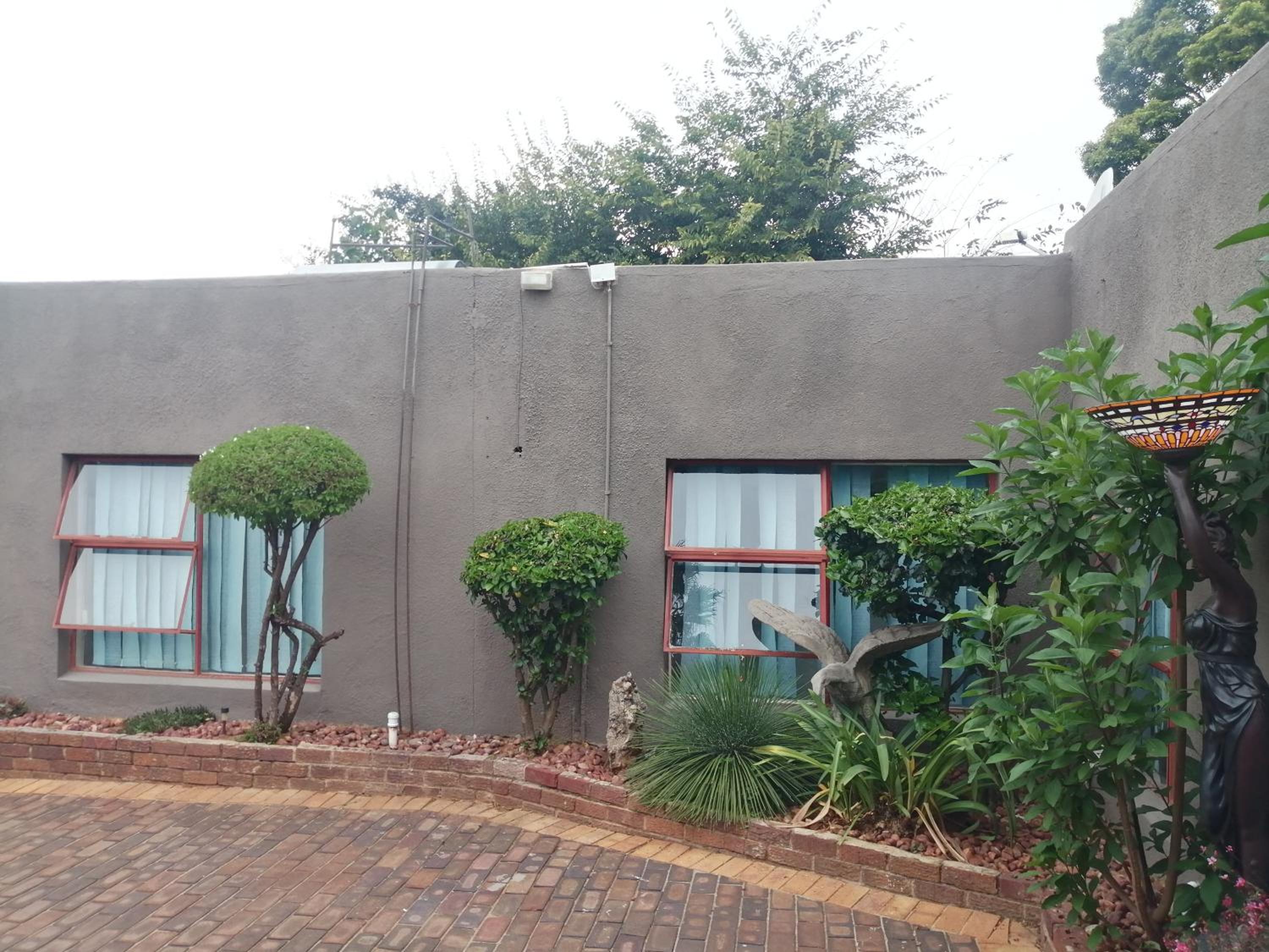 Naisar's Apartments Primrose,Johannesburg