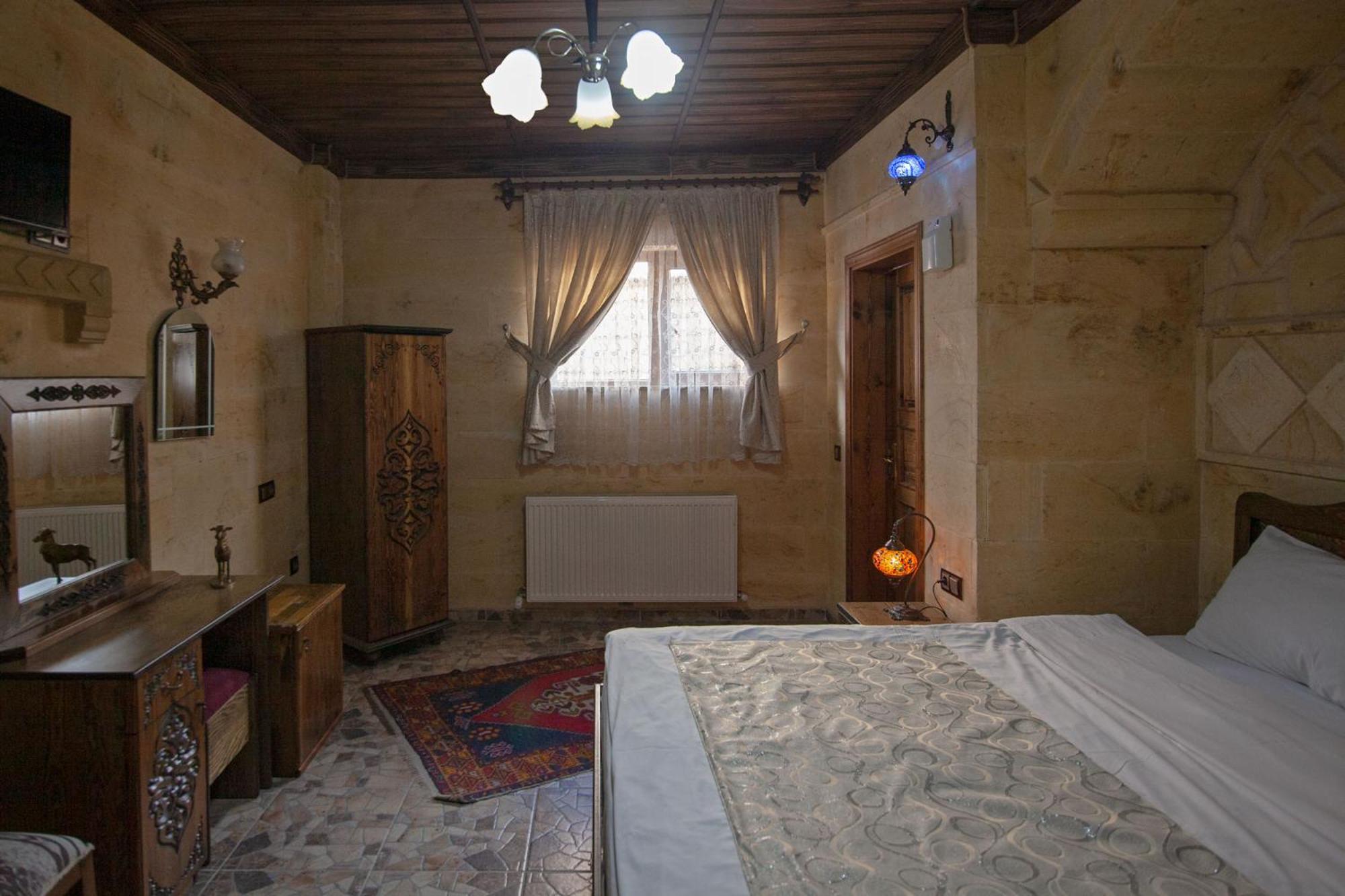 Peace Stone House - Image 11