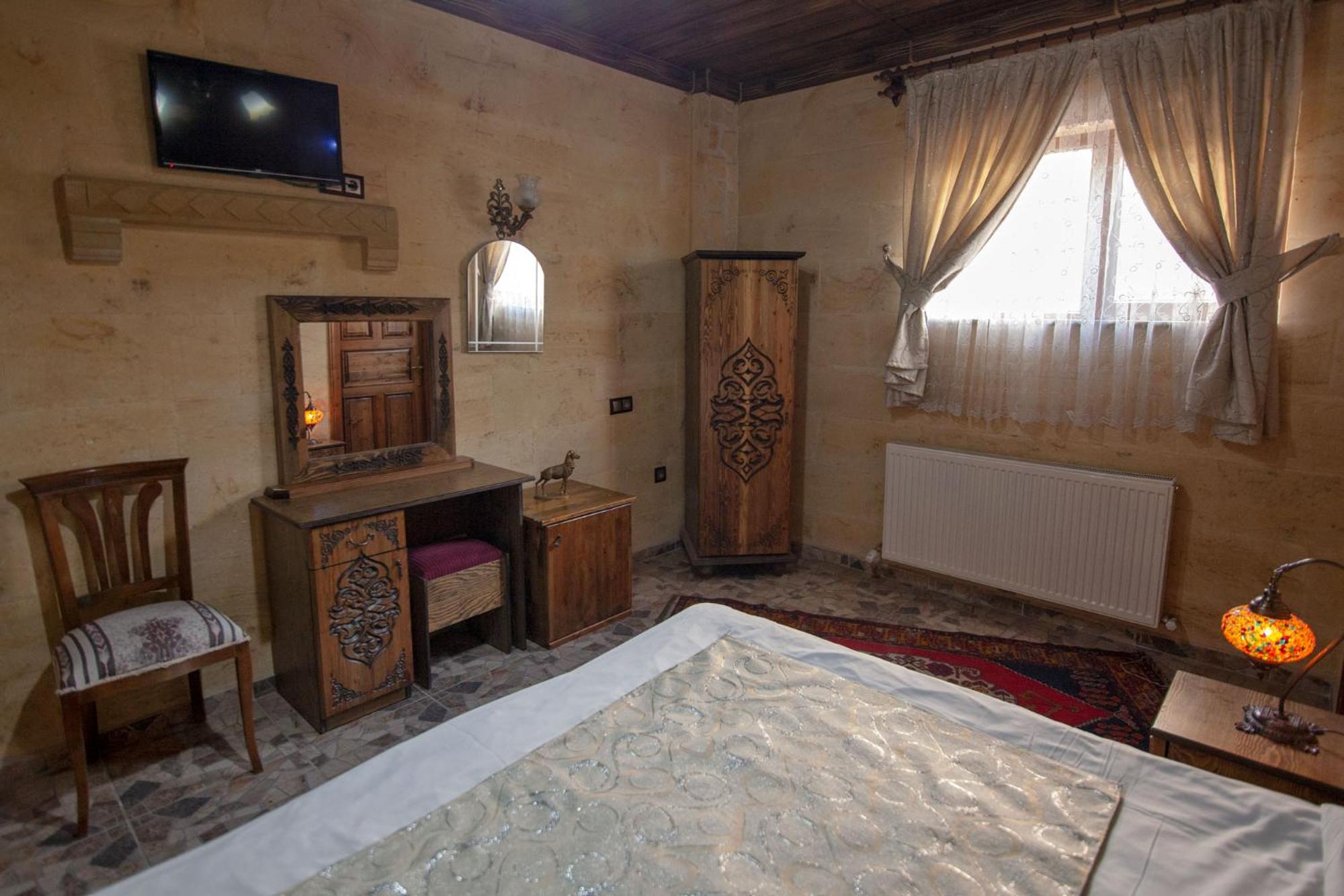 Peace Stone House - Image 10