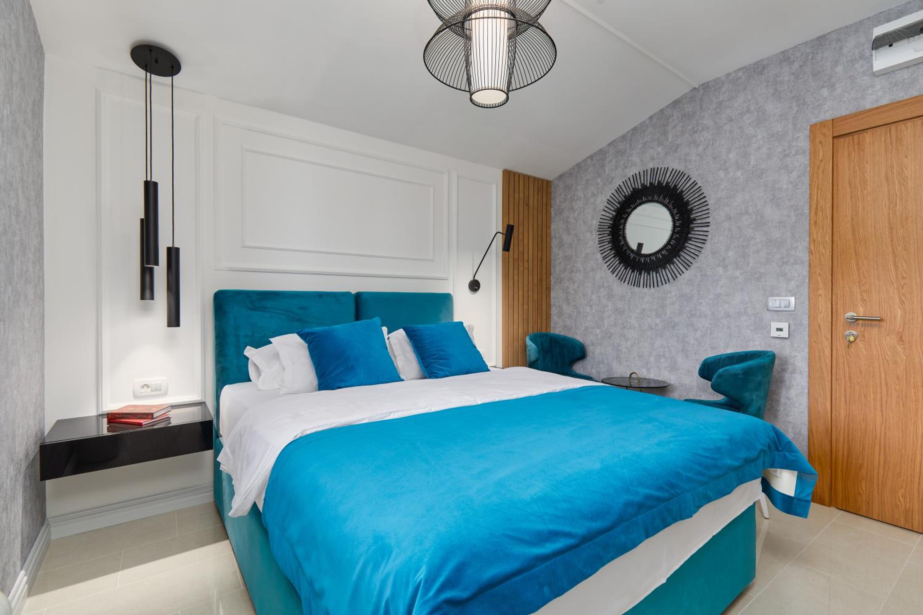 Kotor Lux apartments and rooms view 5