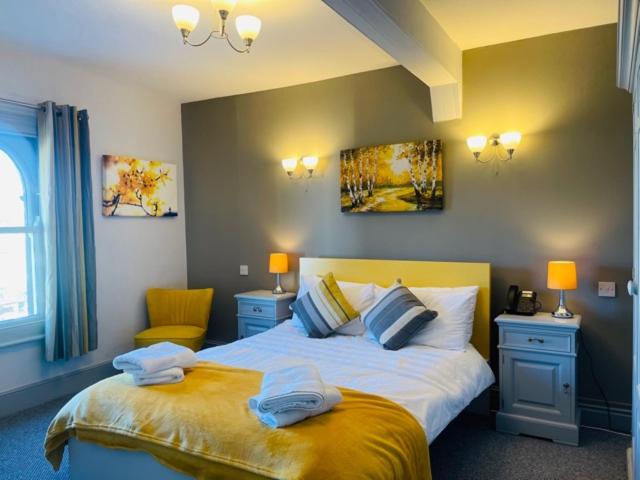 Wadebridge Vacations - The Swan Hotel - Property Image 2