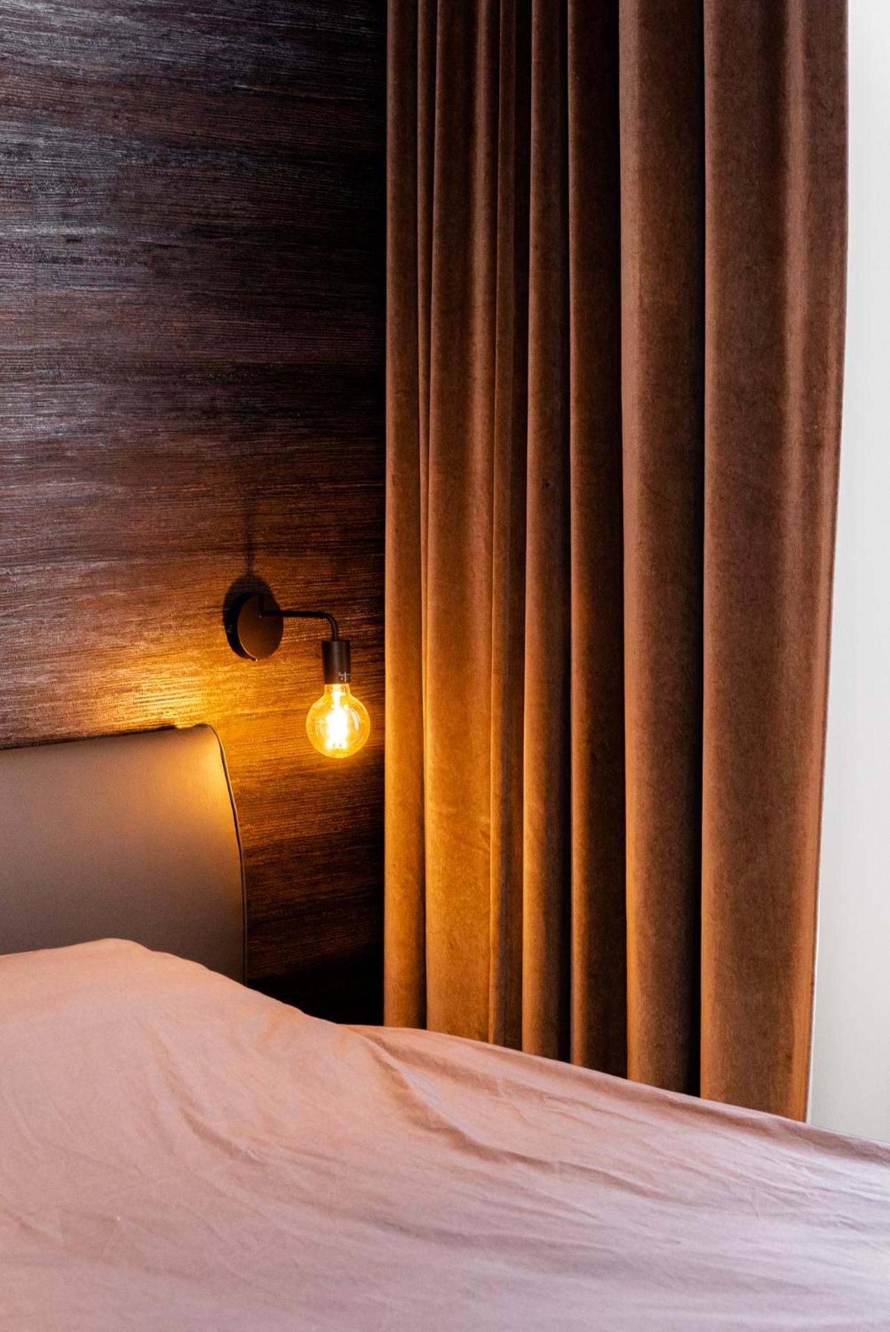 Boonuz guesthouse, luxe duplex vakantiehuis in centrum Ieper met privé lounge terras en IR sauna view 3