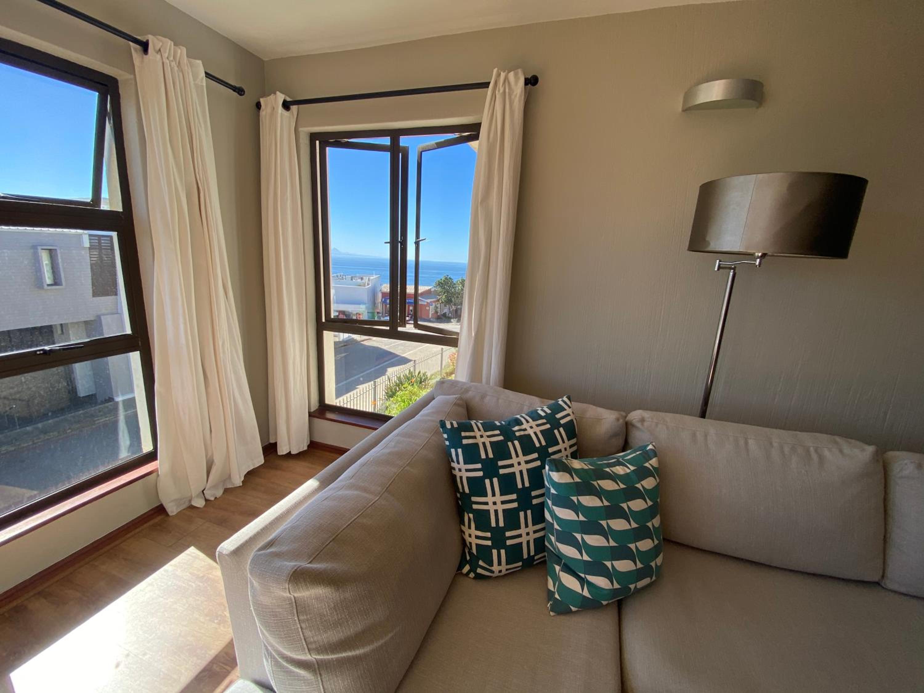 Toledo - Modern Apartment w View view 4