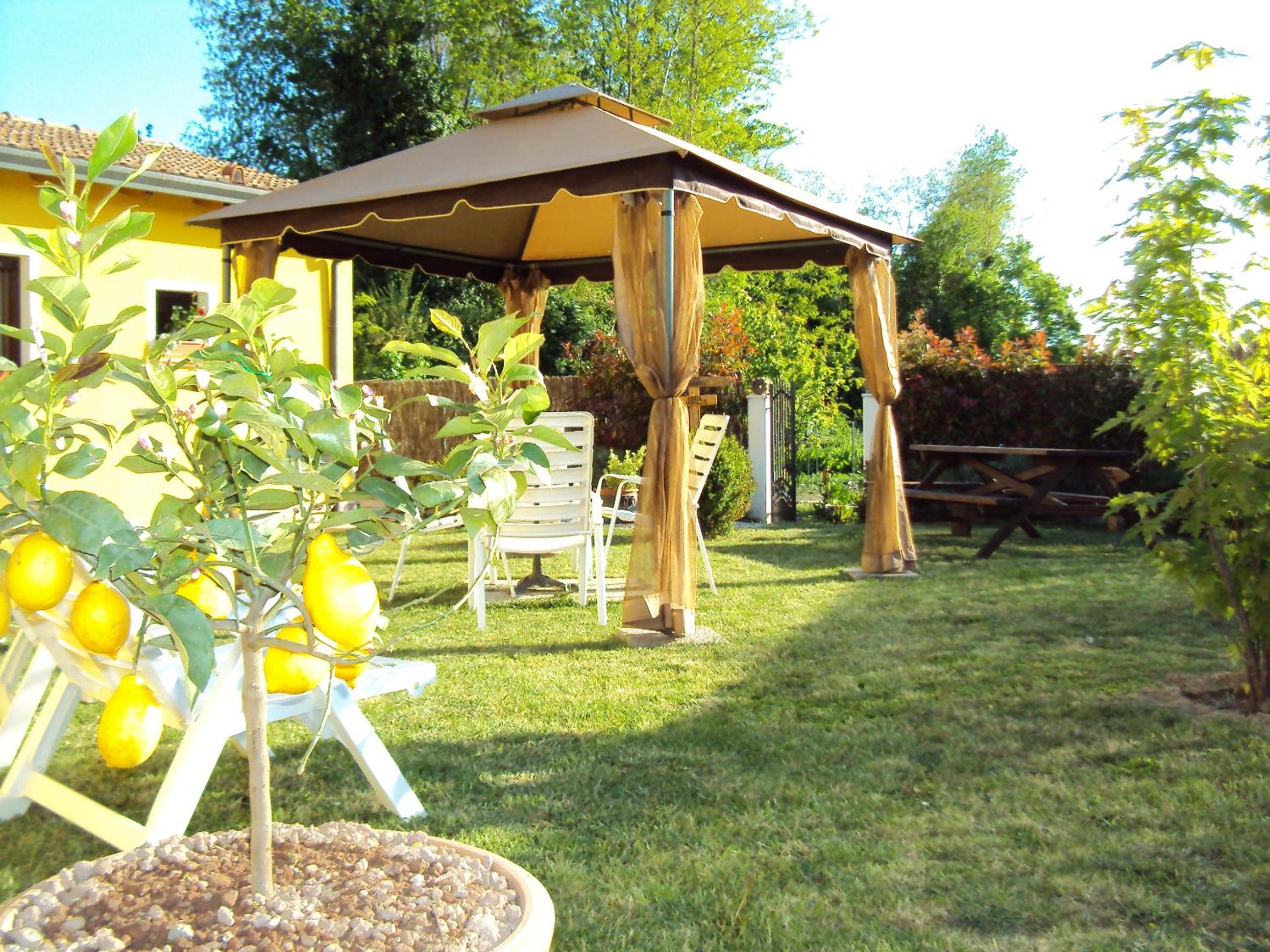 Casa di Campagna B&B La Corte Ferrara