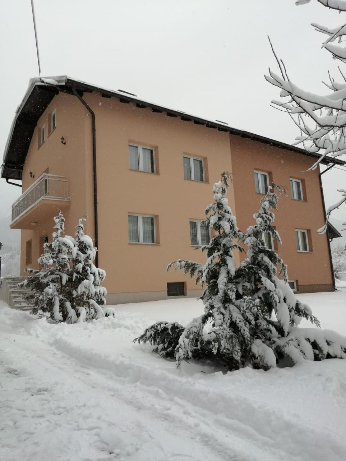 Photo 29