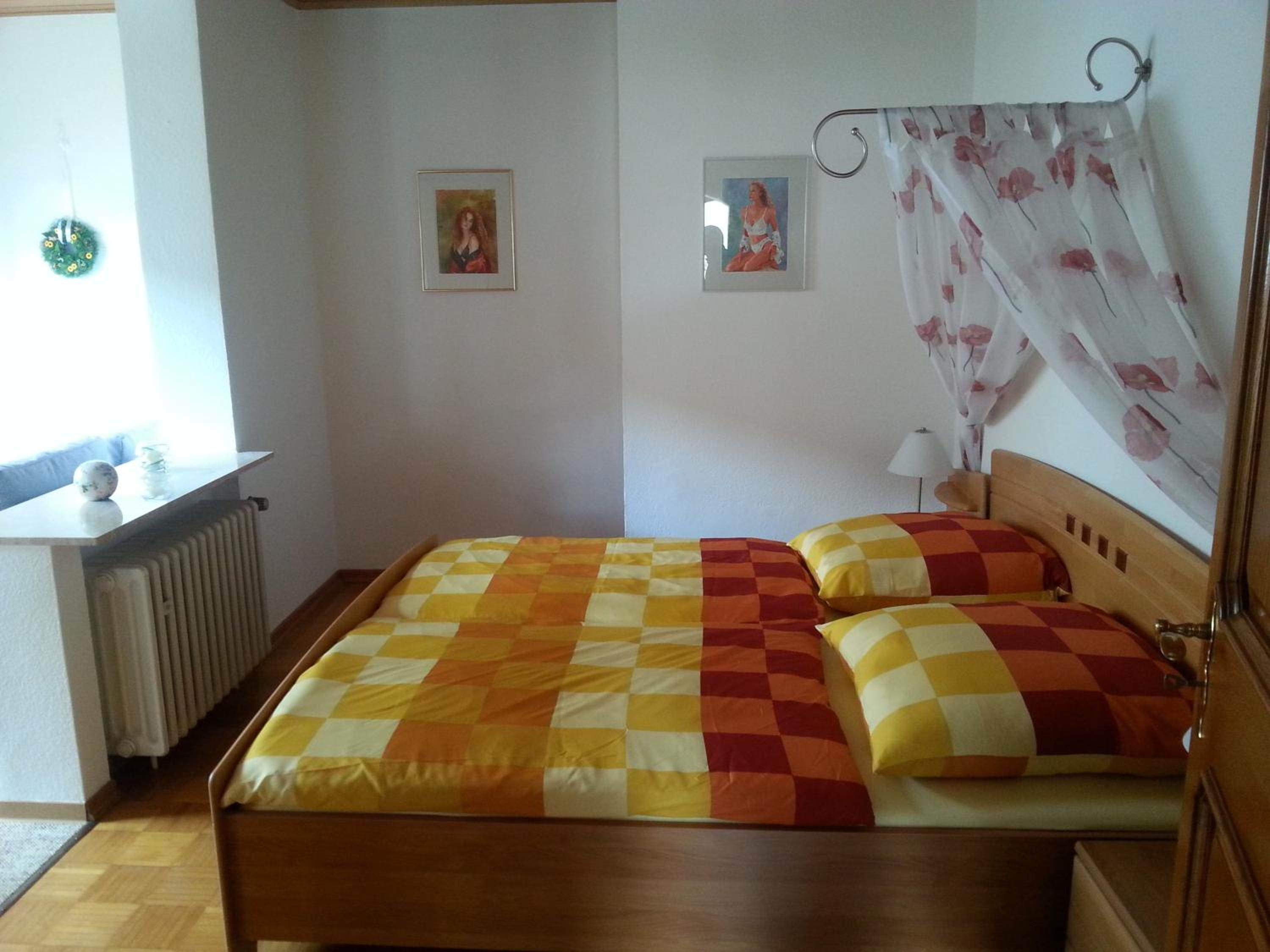 Photo 33