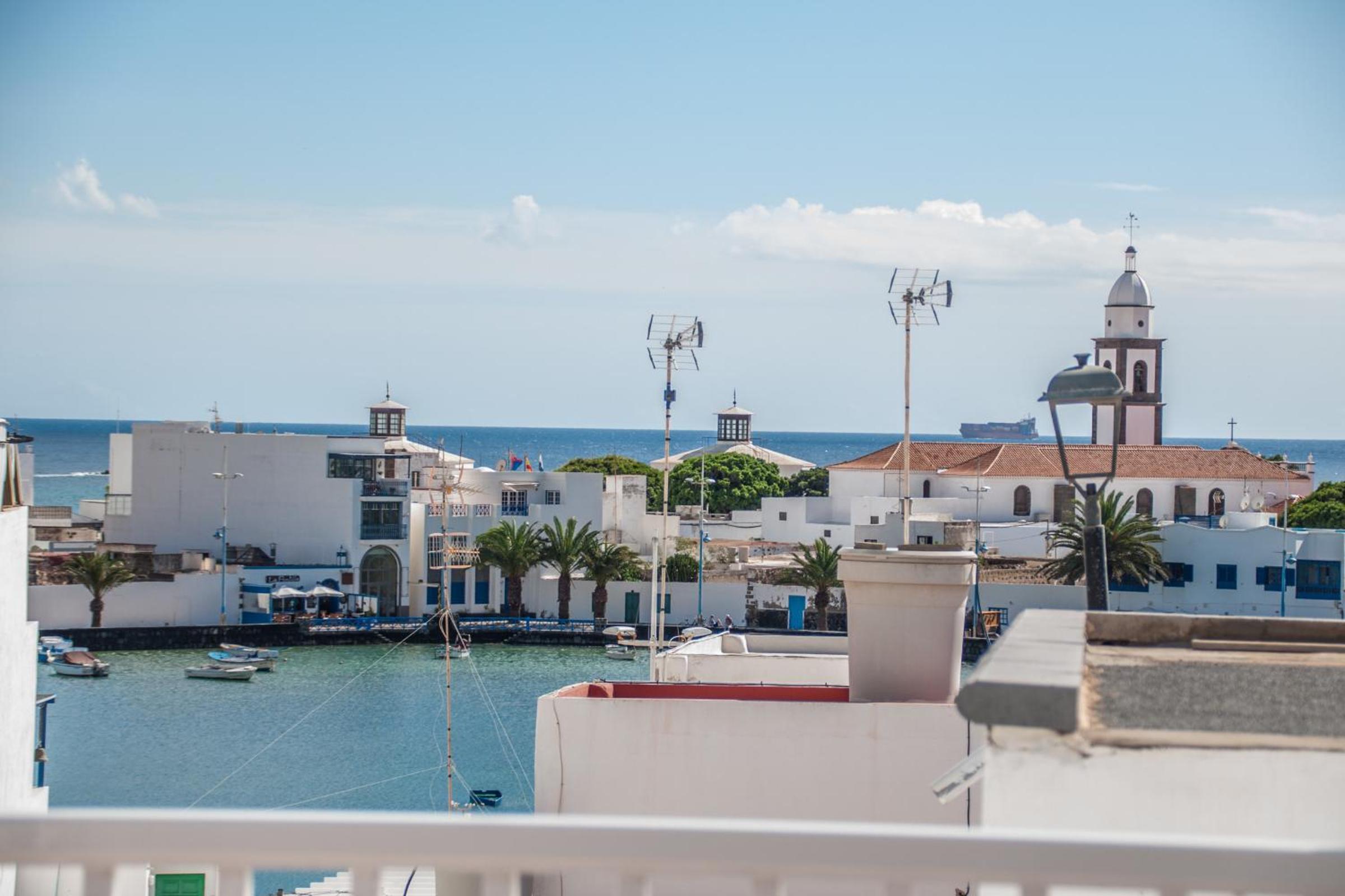 Rincon Marinero with large terrace and views view 2