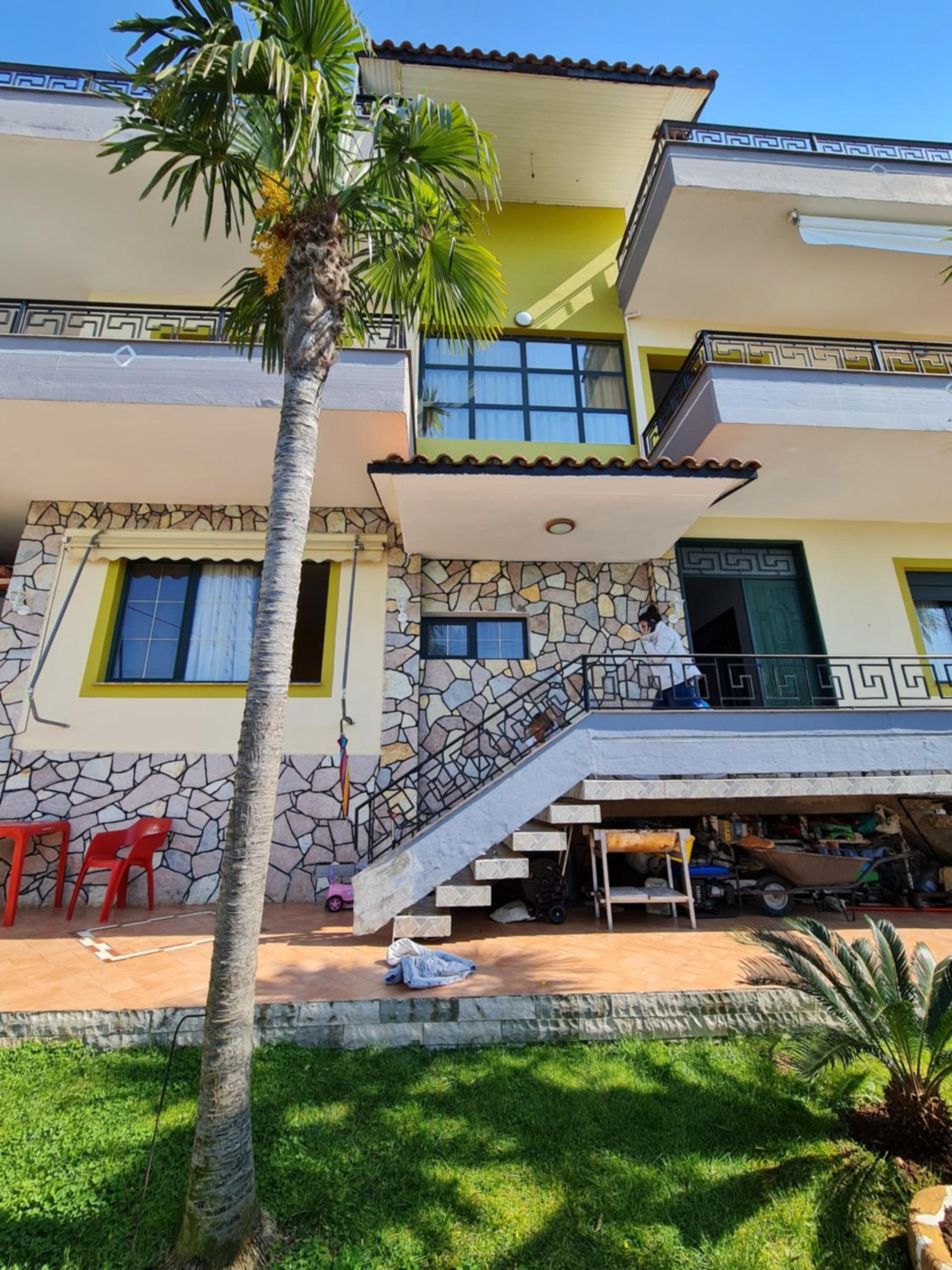 Villa Meminaj