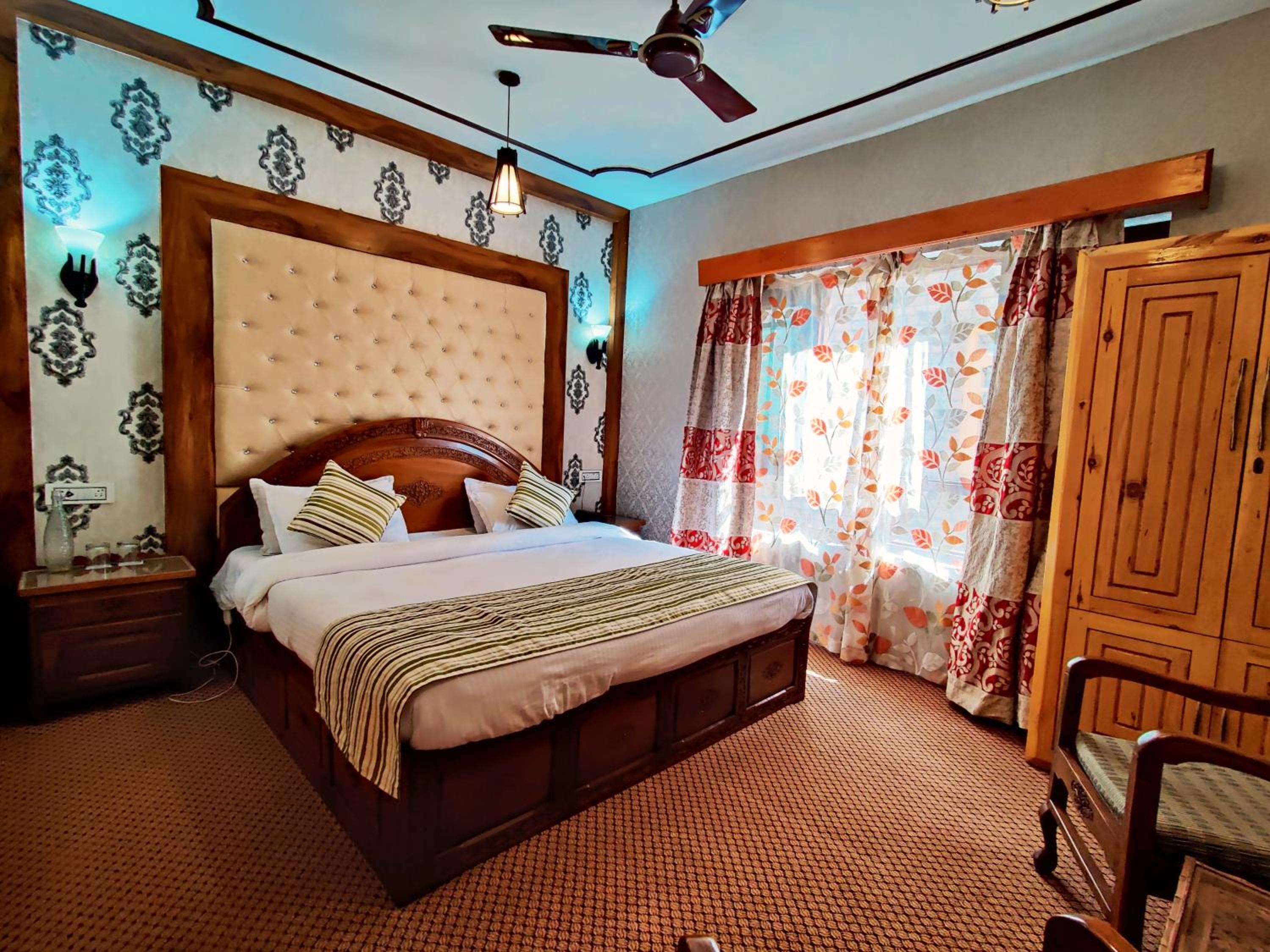 The Shelter Heritage A Boutique Hotel 12 minutes from Airport and Railway station view 3