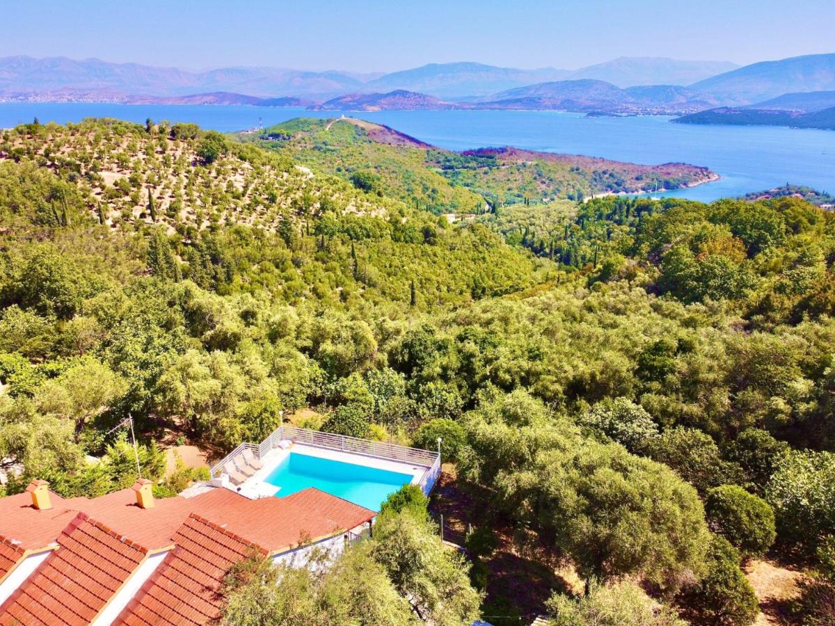 Villa Marialetta St Stephanos with private pool