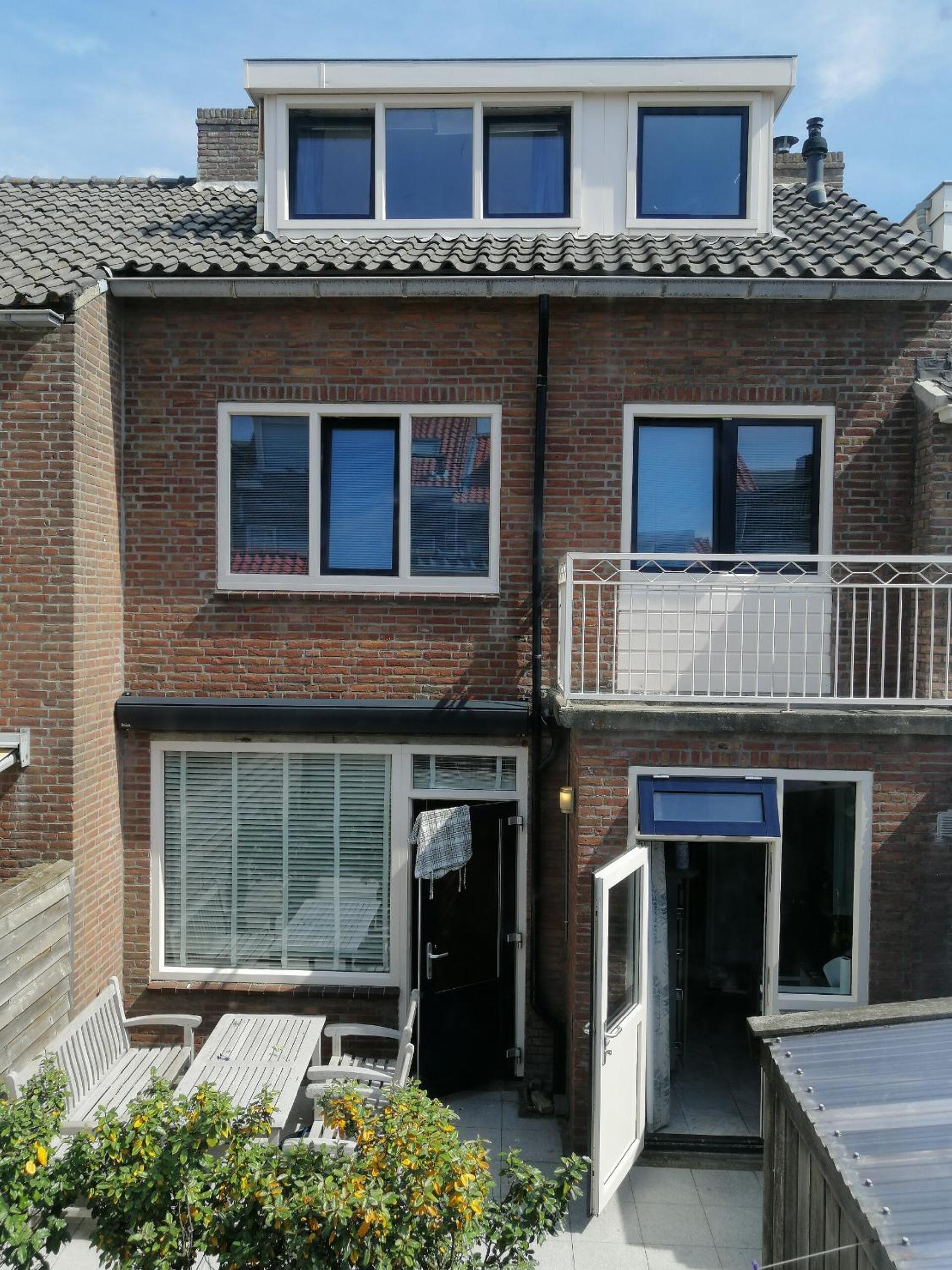 Woning Emmastraat view 3