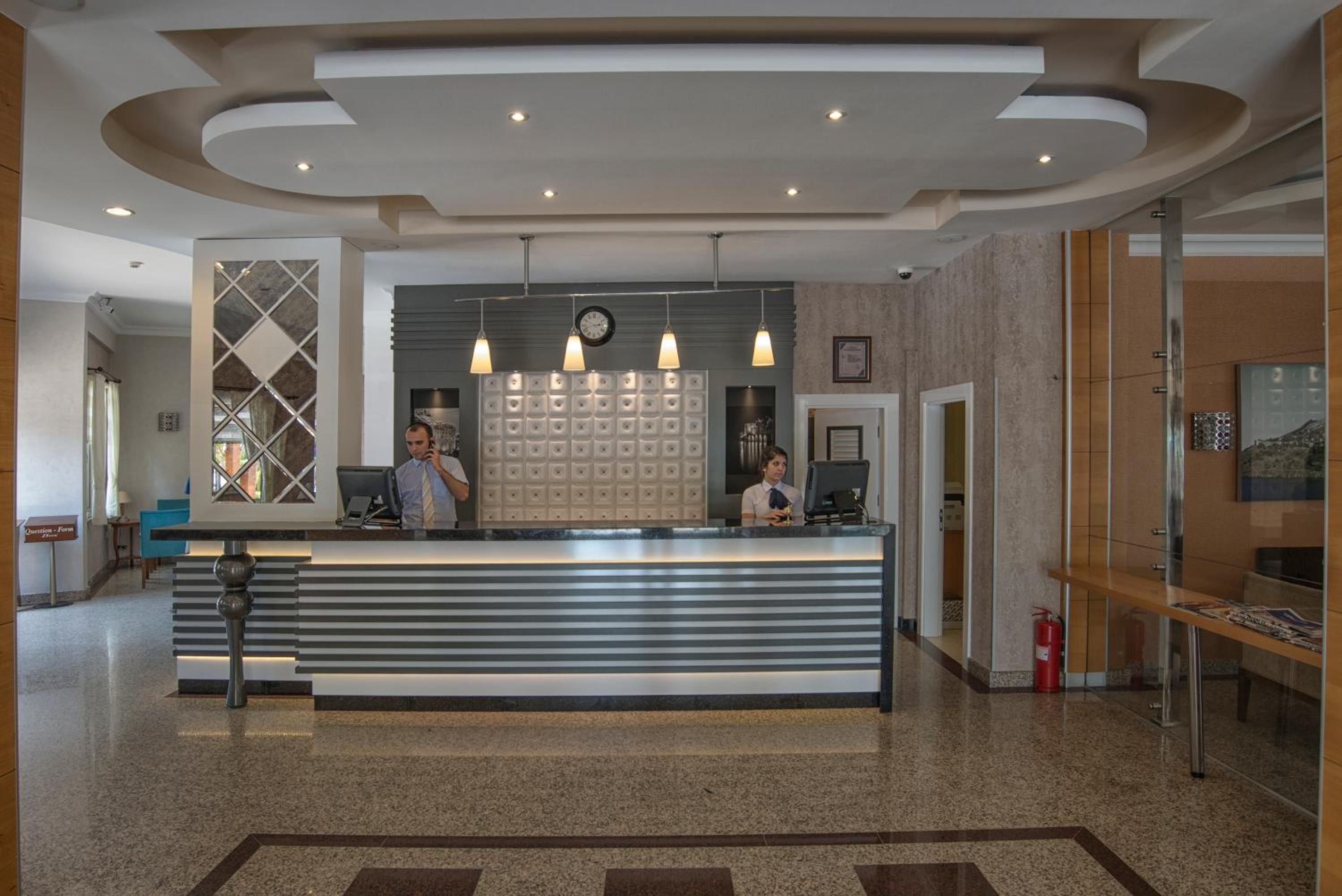 Riviera Hotel & Spa - Image 23