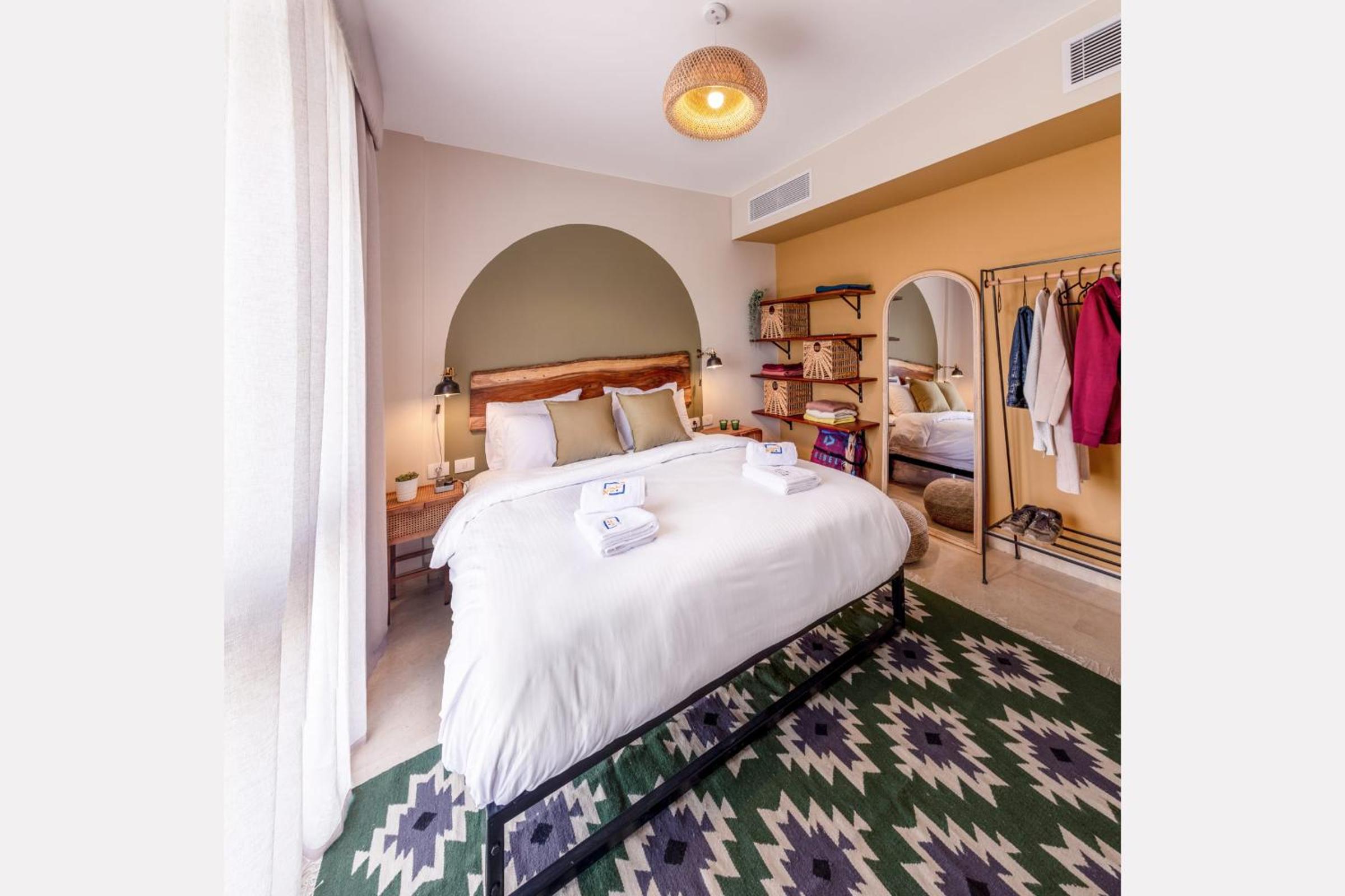 Earthy & Tranquil 1 BDR Mangroovy Free Pool & Beach Access