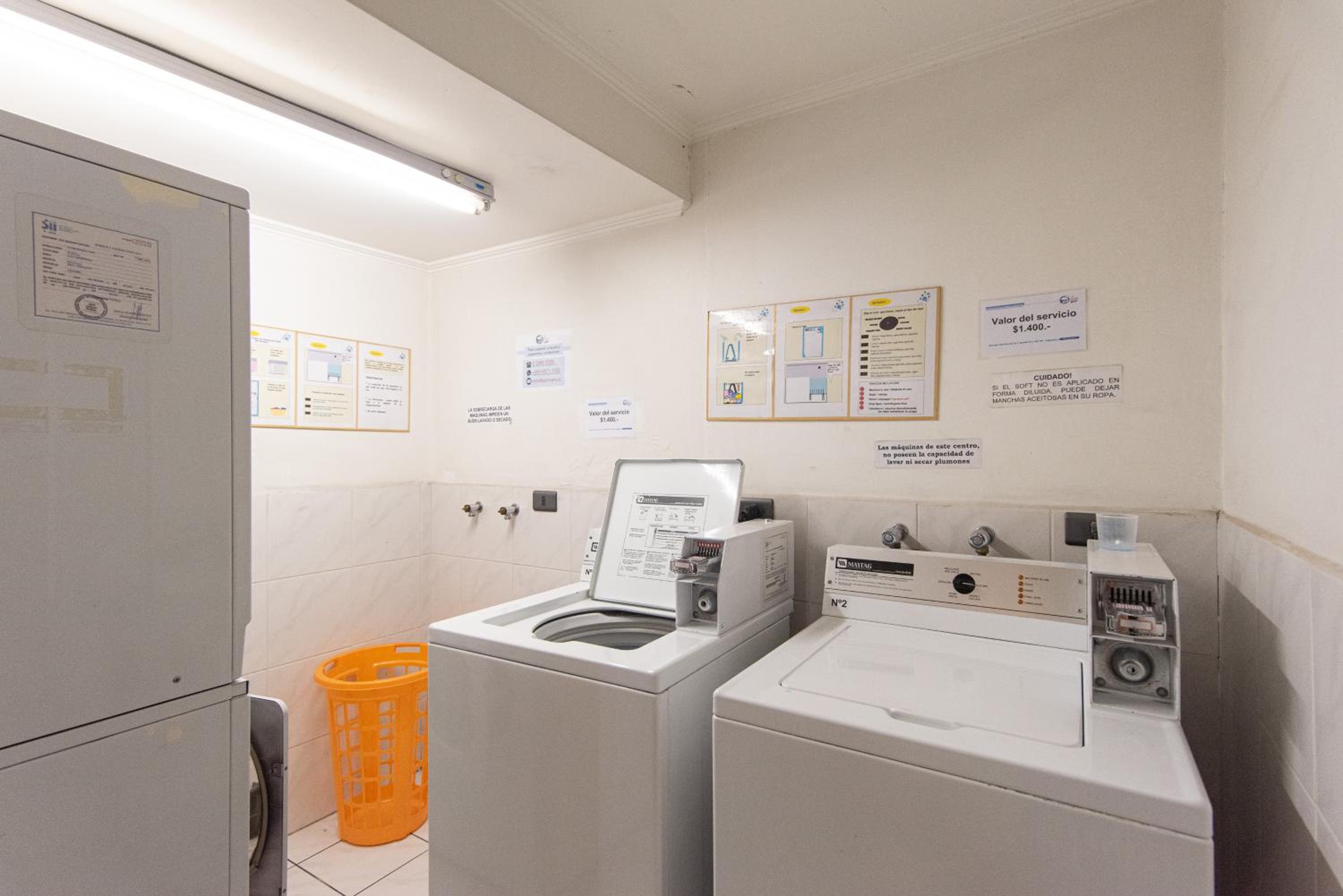 Uptown Ethnic - 2BR, Metro, Wifi, TV