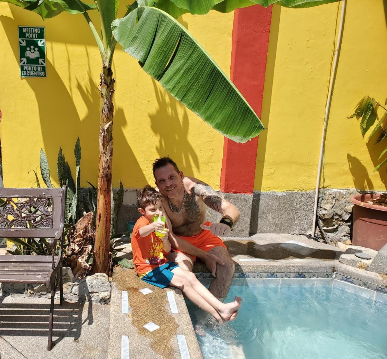 Dreamkapture Hostel close to the airport and bus terminal