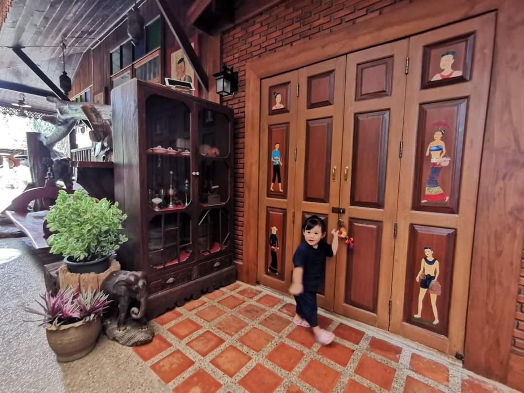 Baanthep Antique Homestay