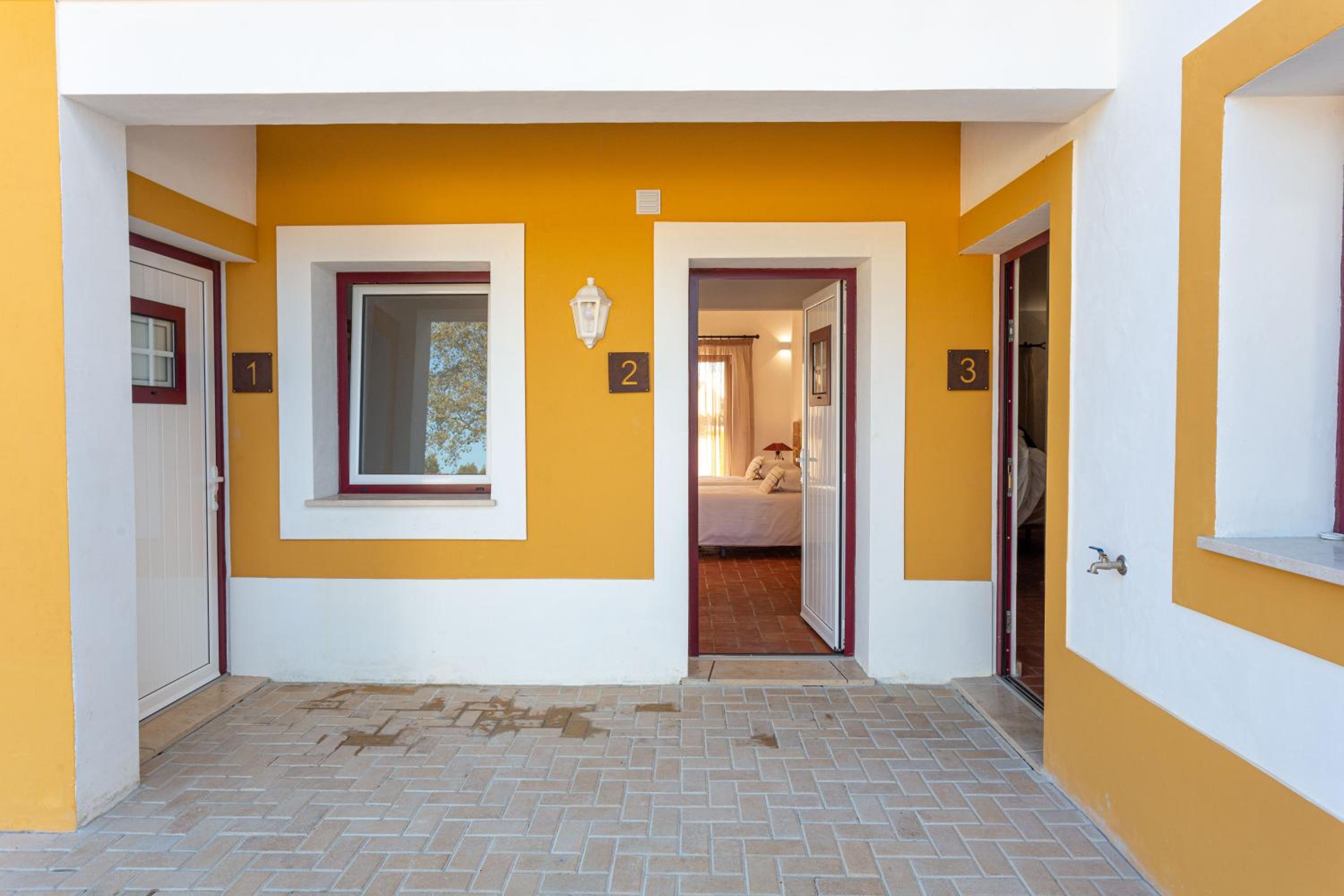 Hotel Cerro da Campaniça - Image 1