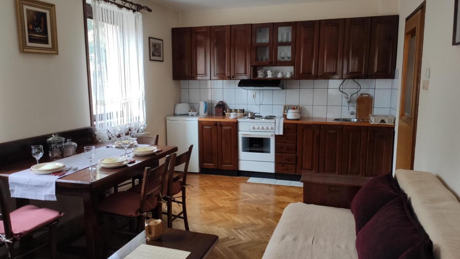 apartman ELA Zlatibor view 5