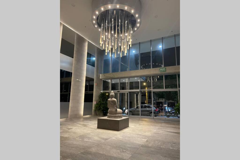 Infinitum Bocagrande-Piso 26-Apartamento Nuevo