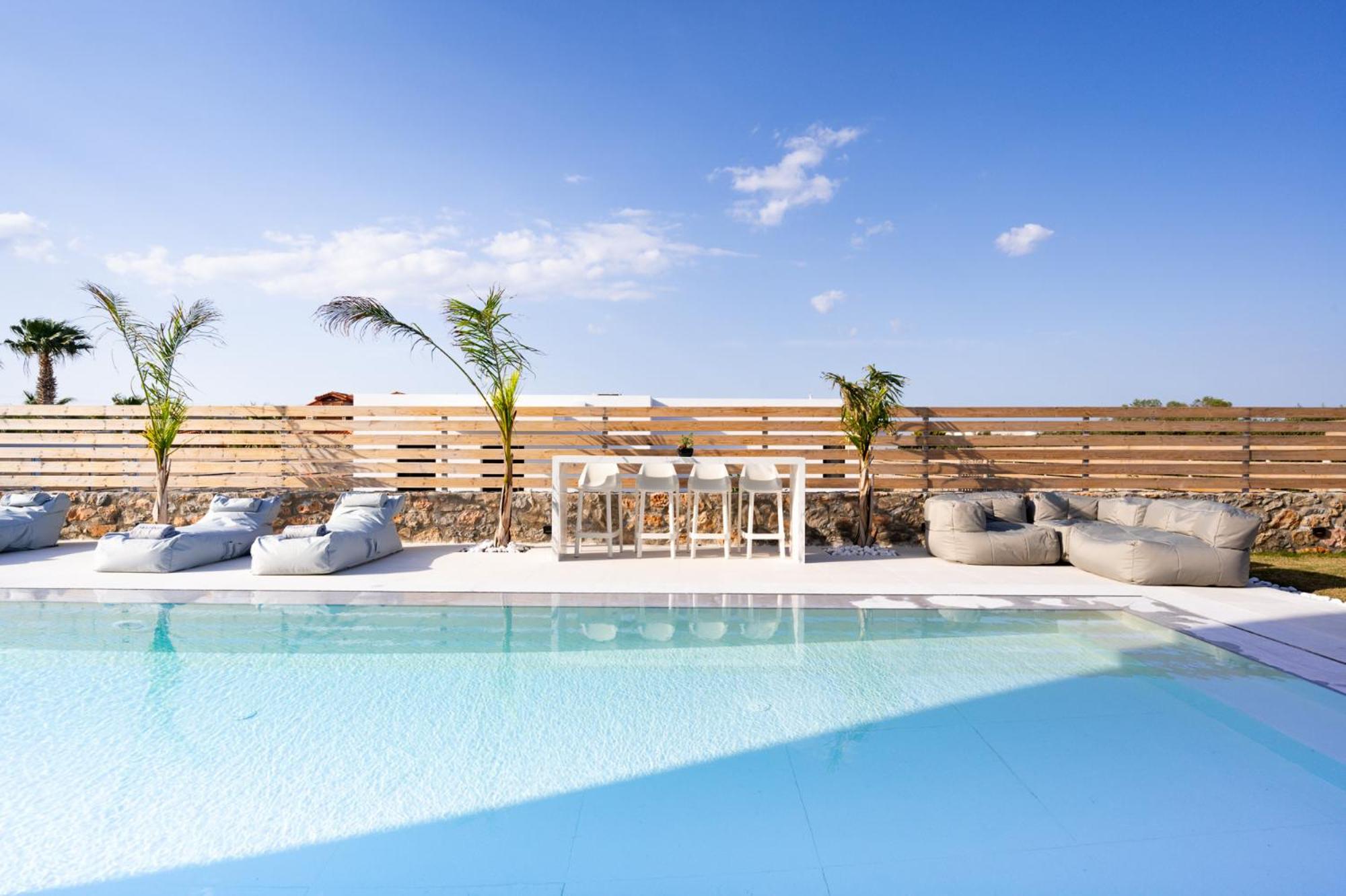 Sardines Luxury Villas view 4