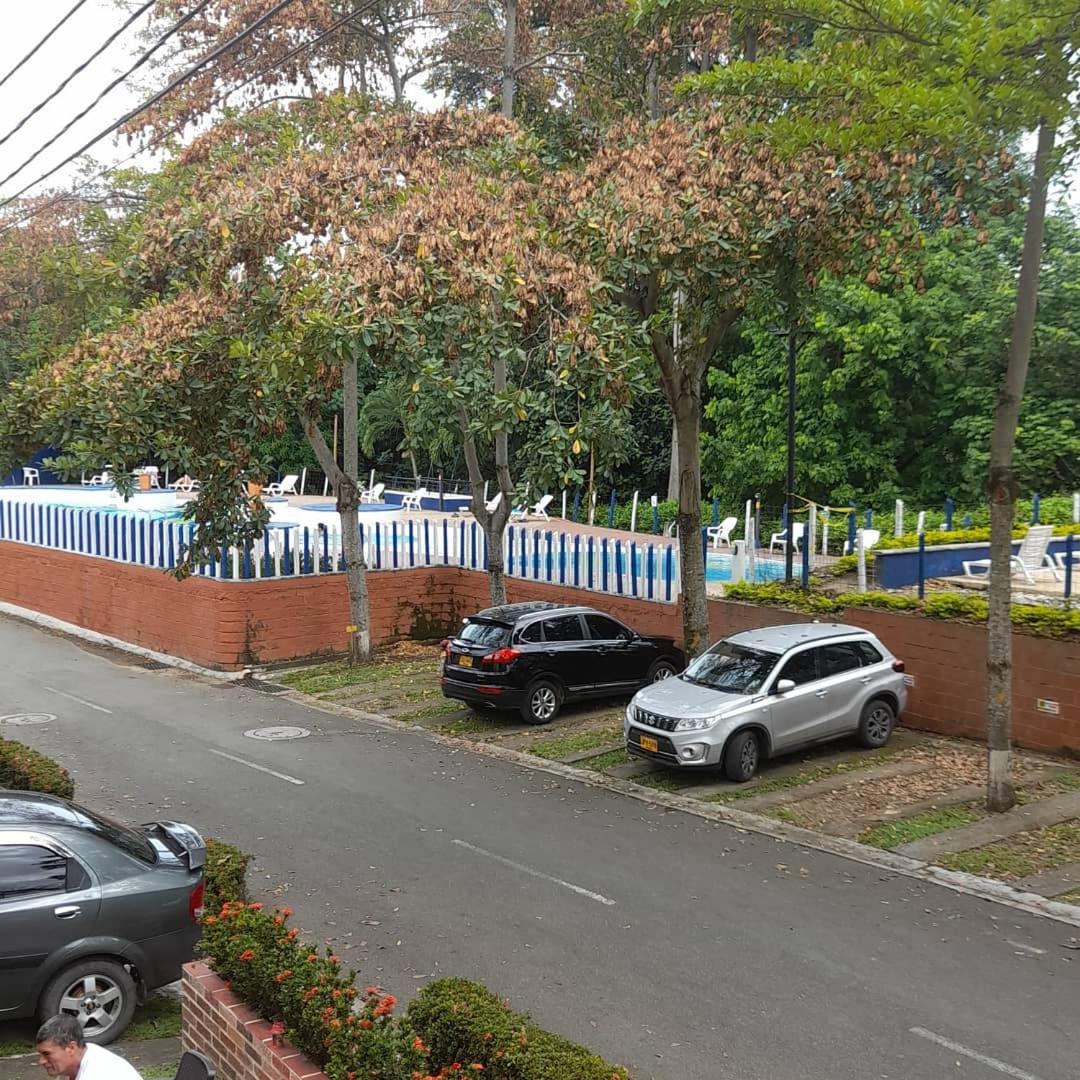 Apartasol El Encanto
