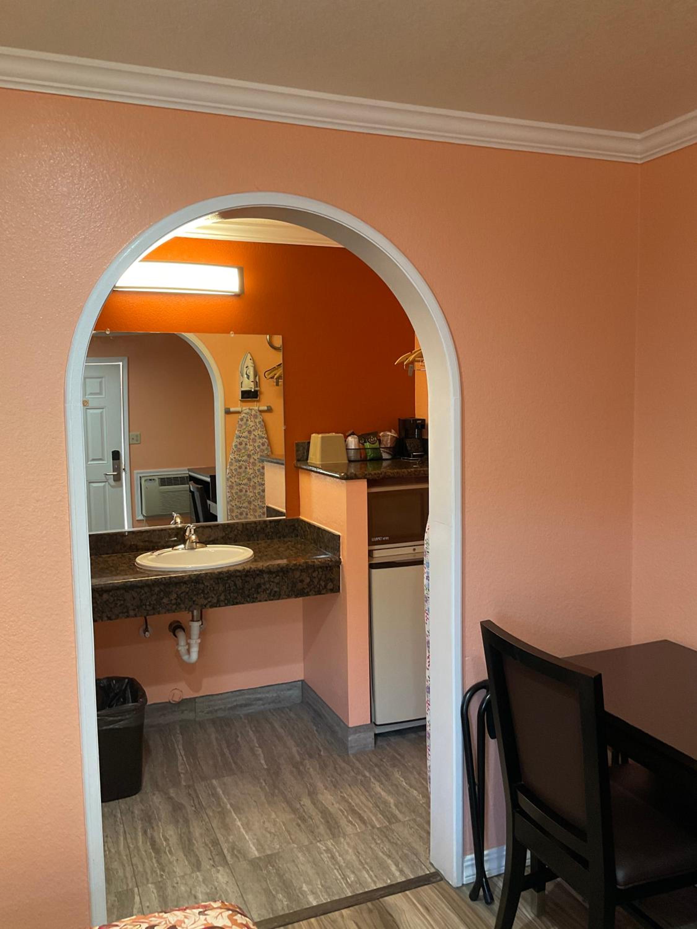 Budget Motel