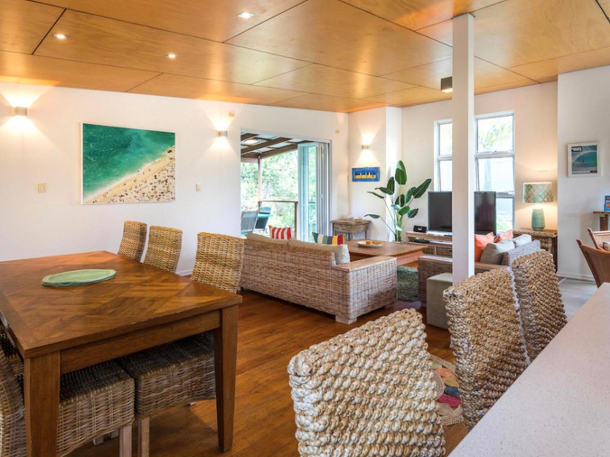 Beach Boys Dune by Discover Stradbroke