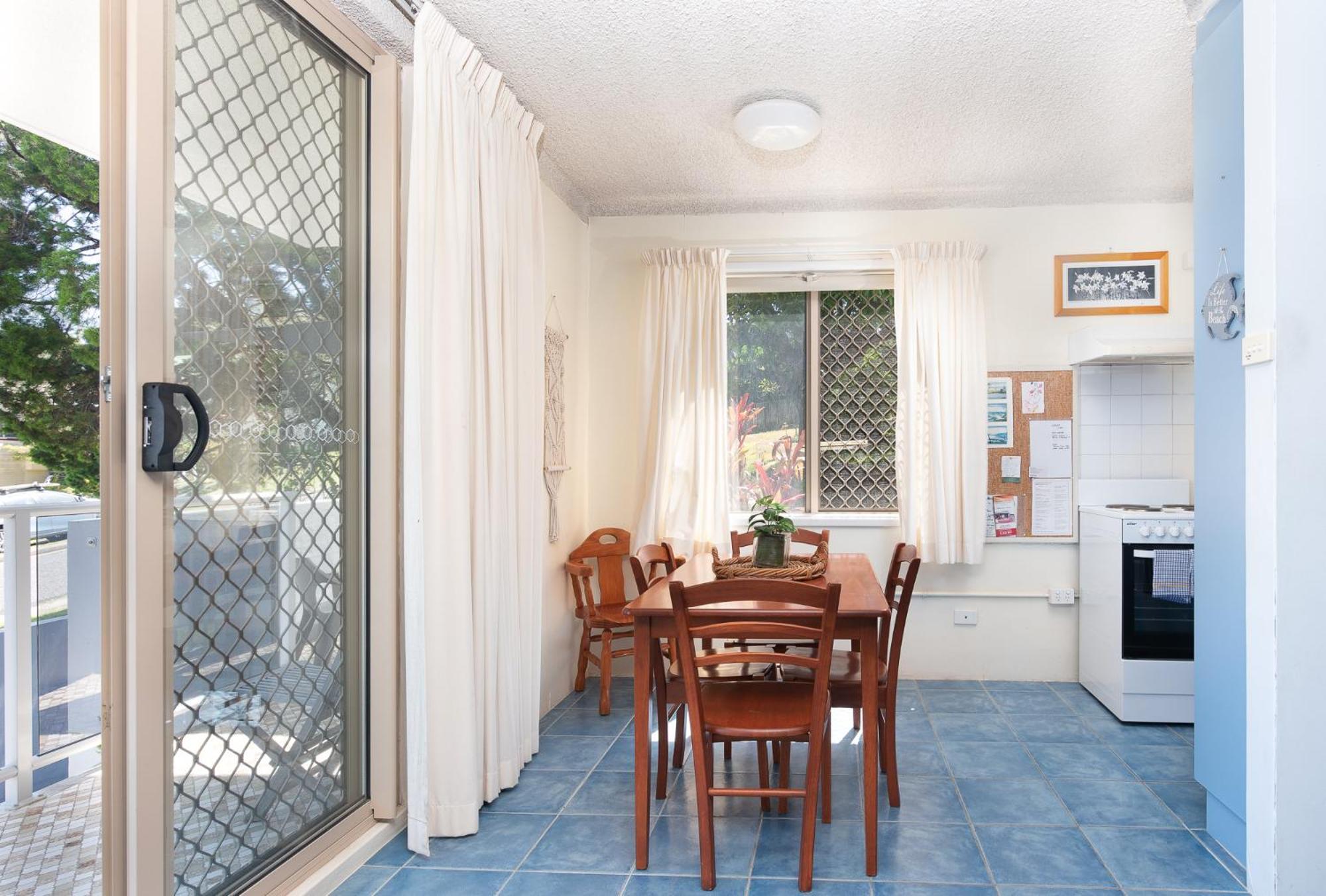 Yamba Towers 2 - LJHooker Yamba