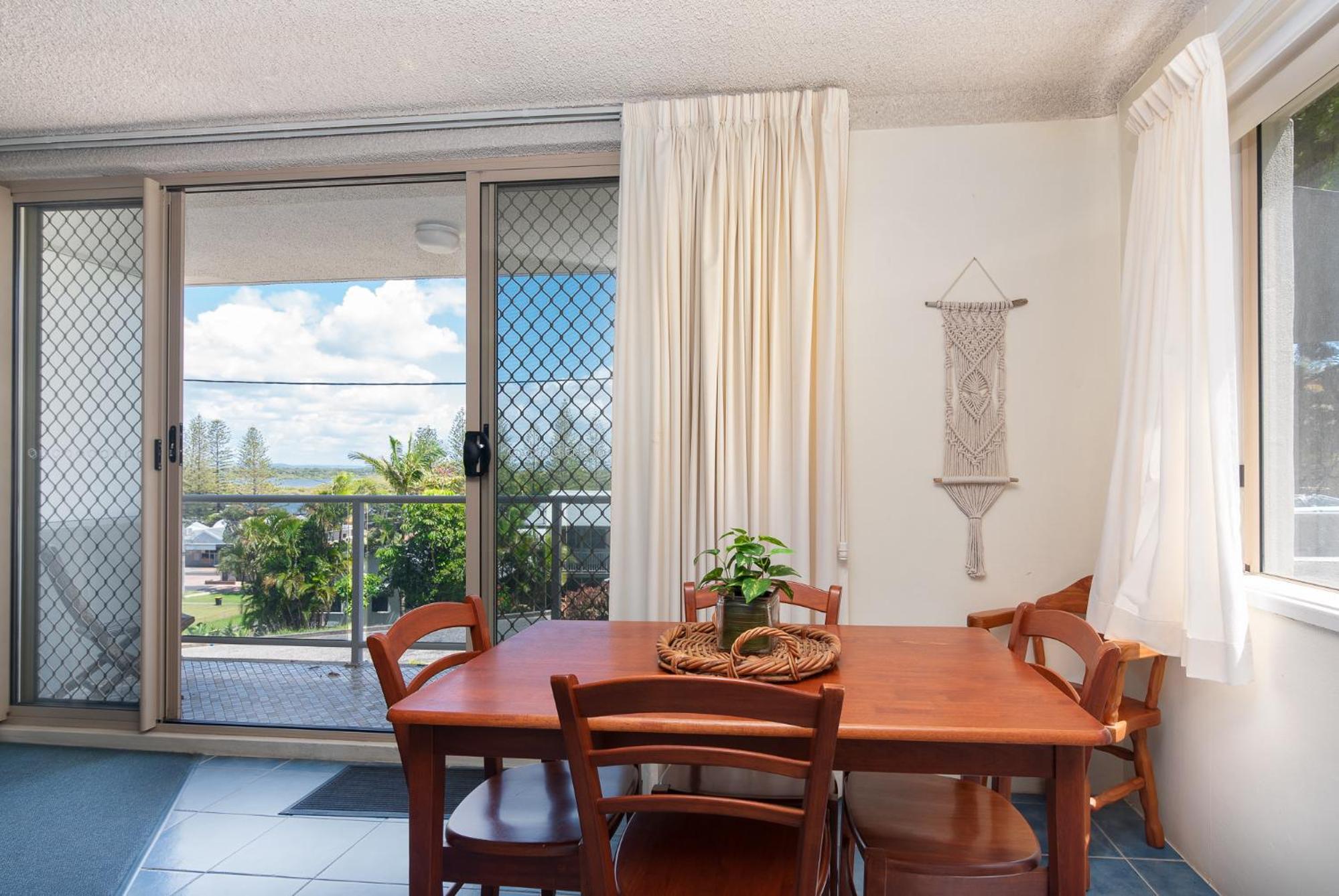 Yamba Towers 2 - LJHooker Yamba