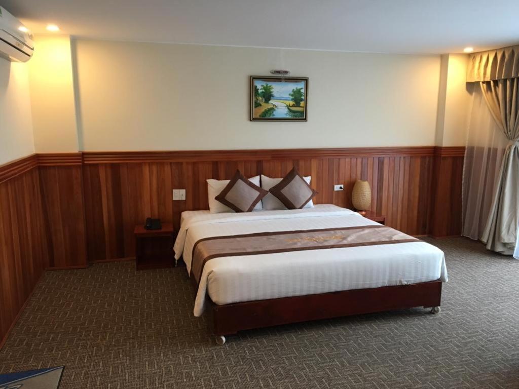 Vinh Plaza Hotel view 2
