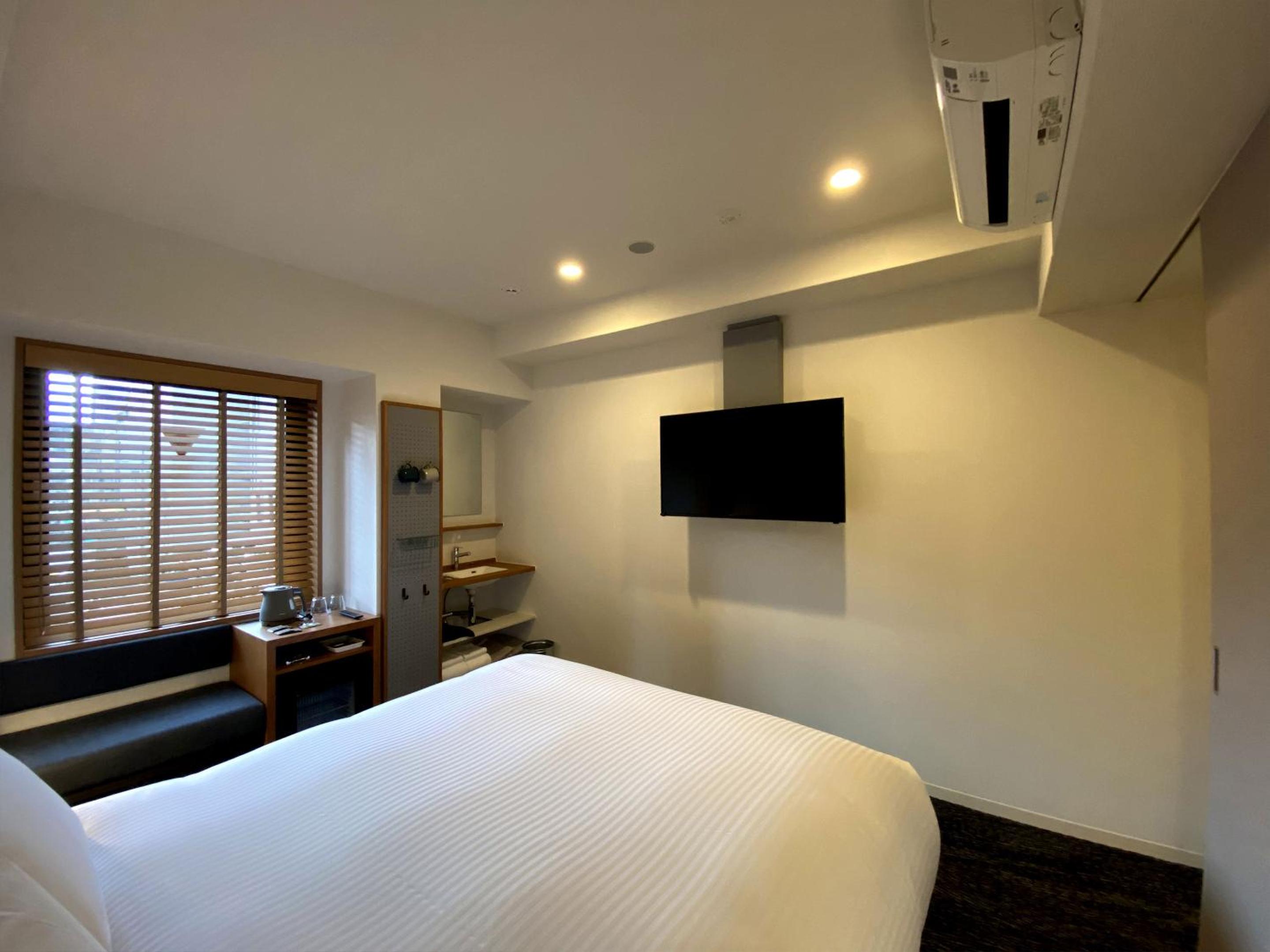 Umedaholic Hotel 10