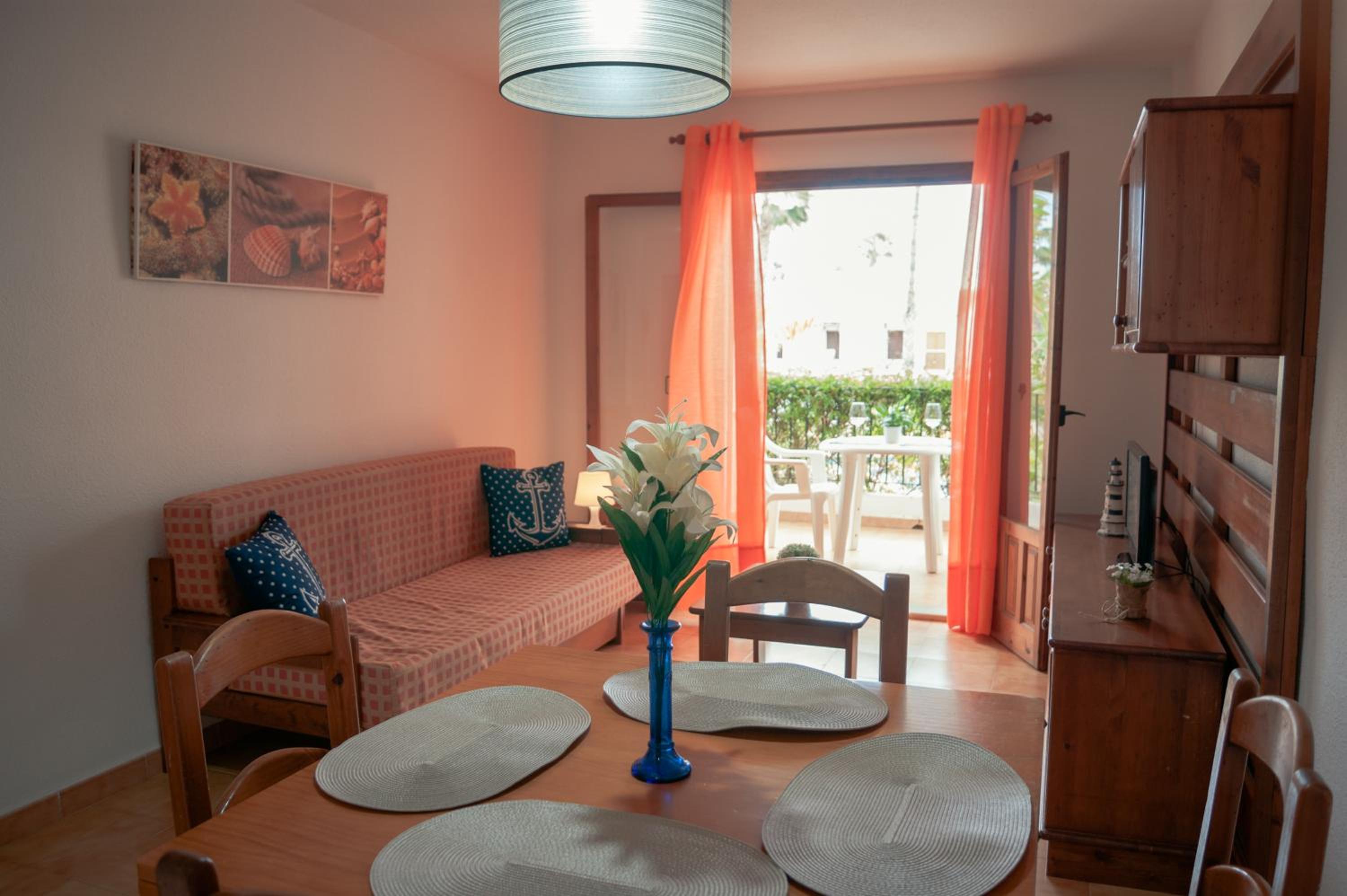 Apartamentos Aldeas De Taray Club