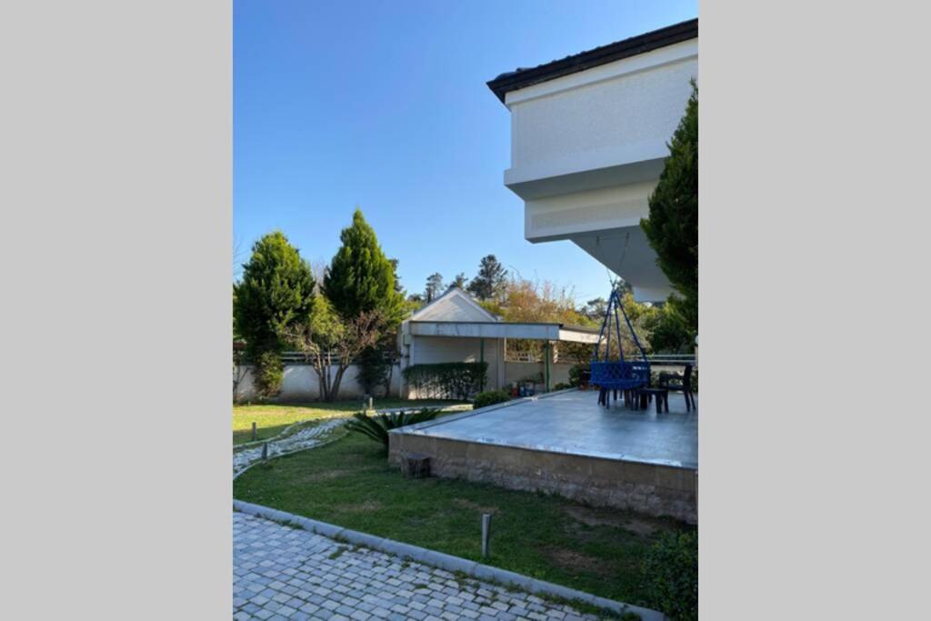 outdoor BBQ area